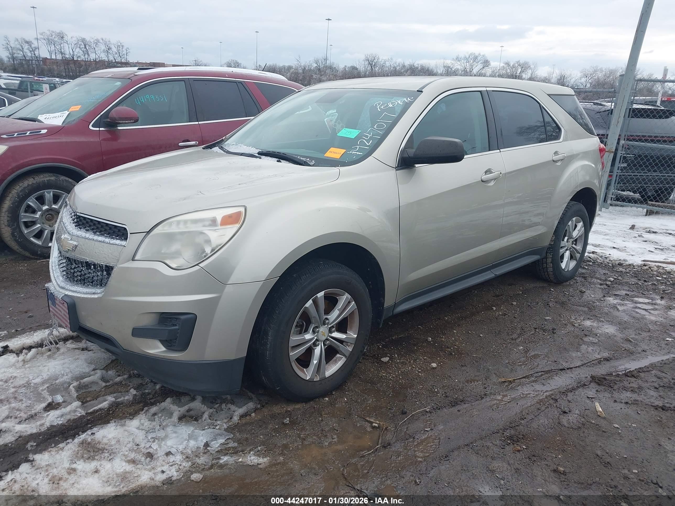 CHEVROLET EQUINOX image 2