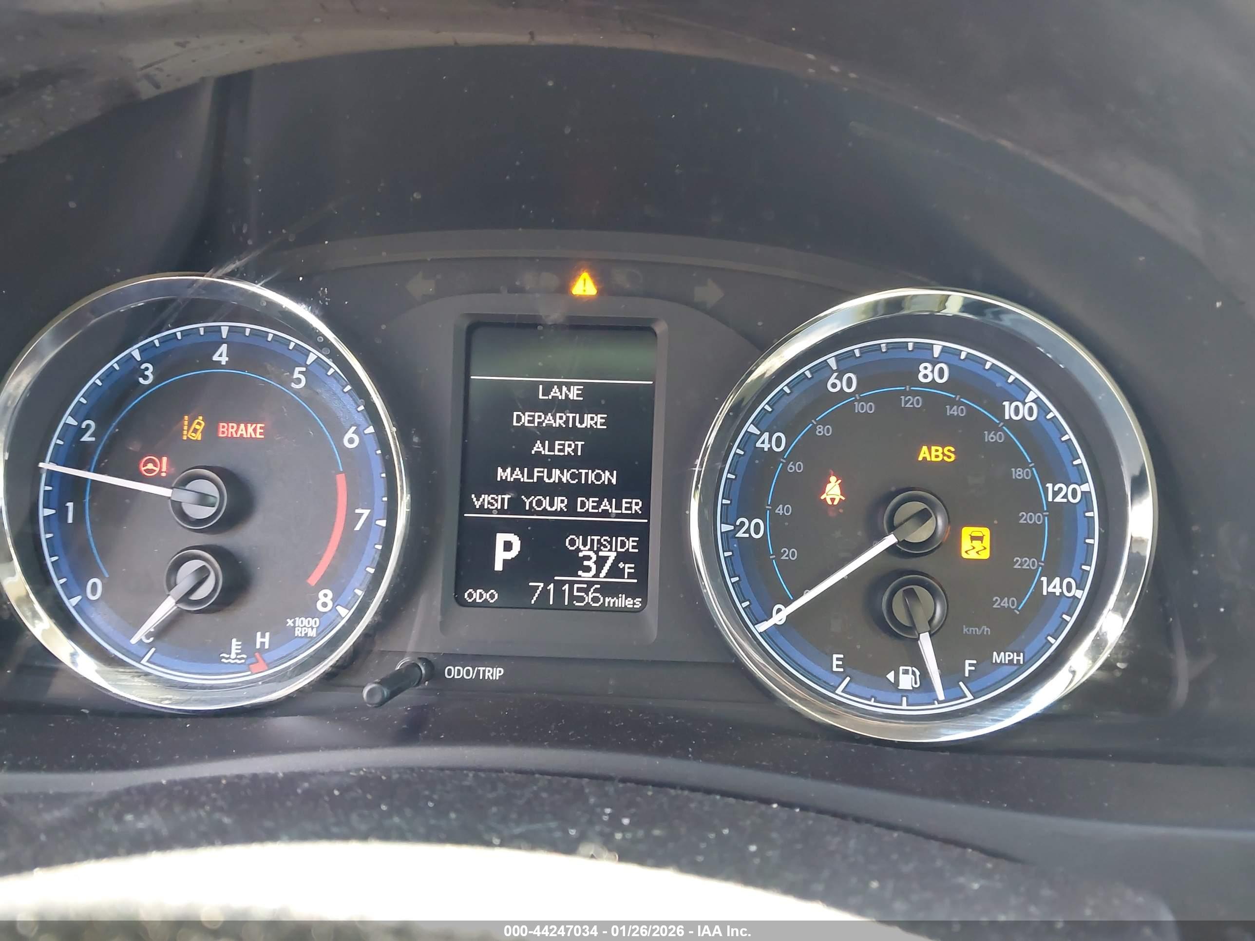 TOYOTA COROLLA image 7