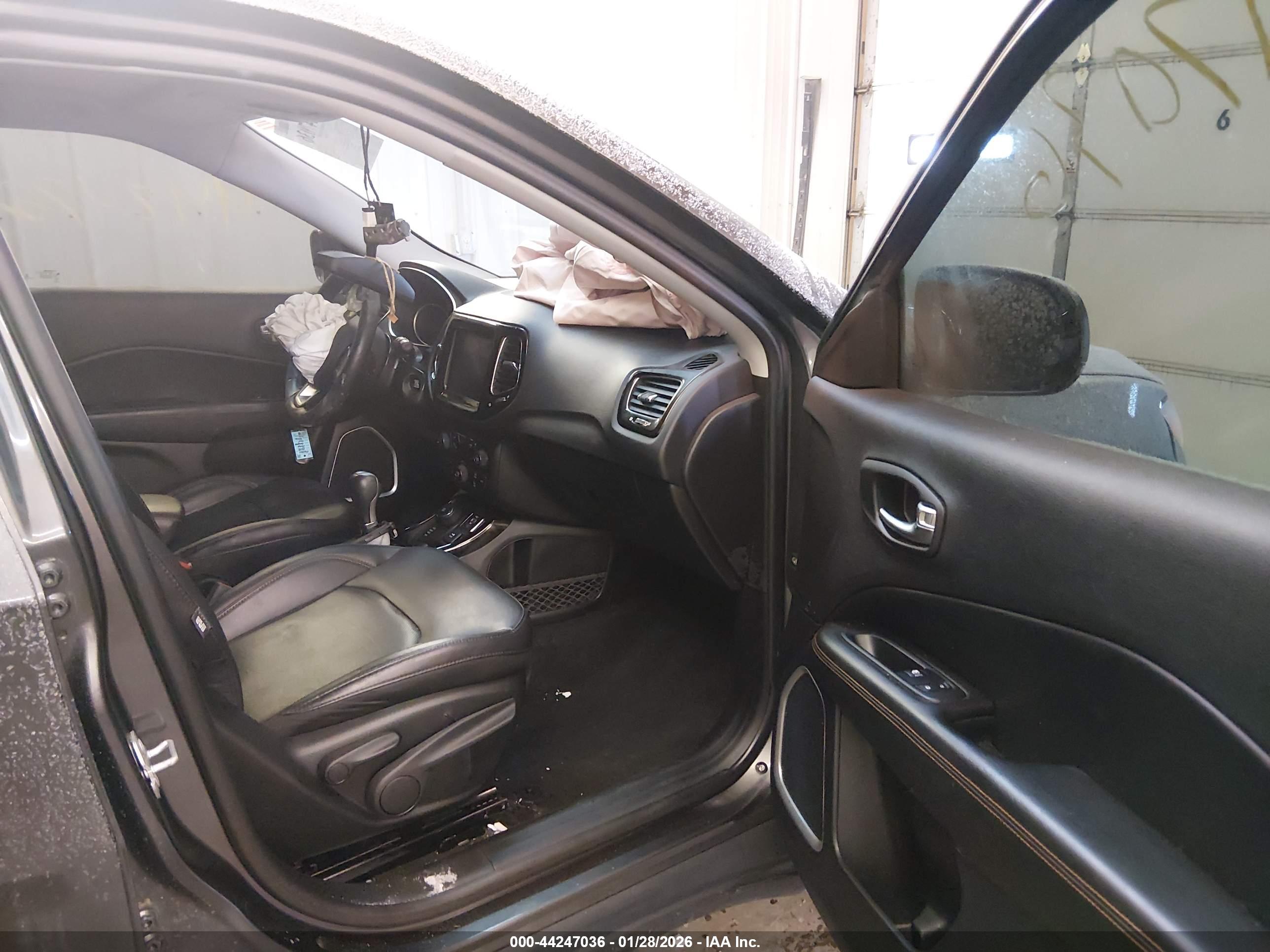 JEEP COMPASS image 5
