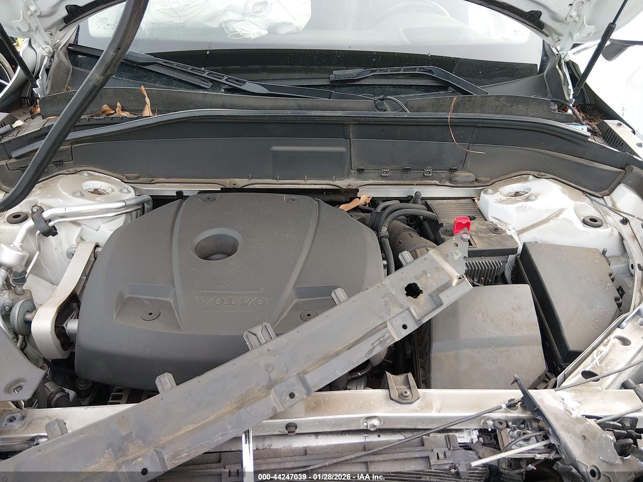 VOLVO XC90 image 10