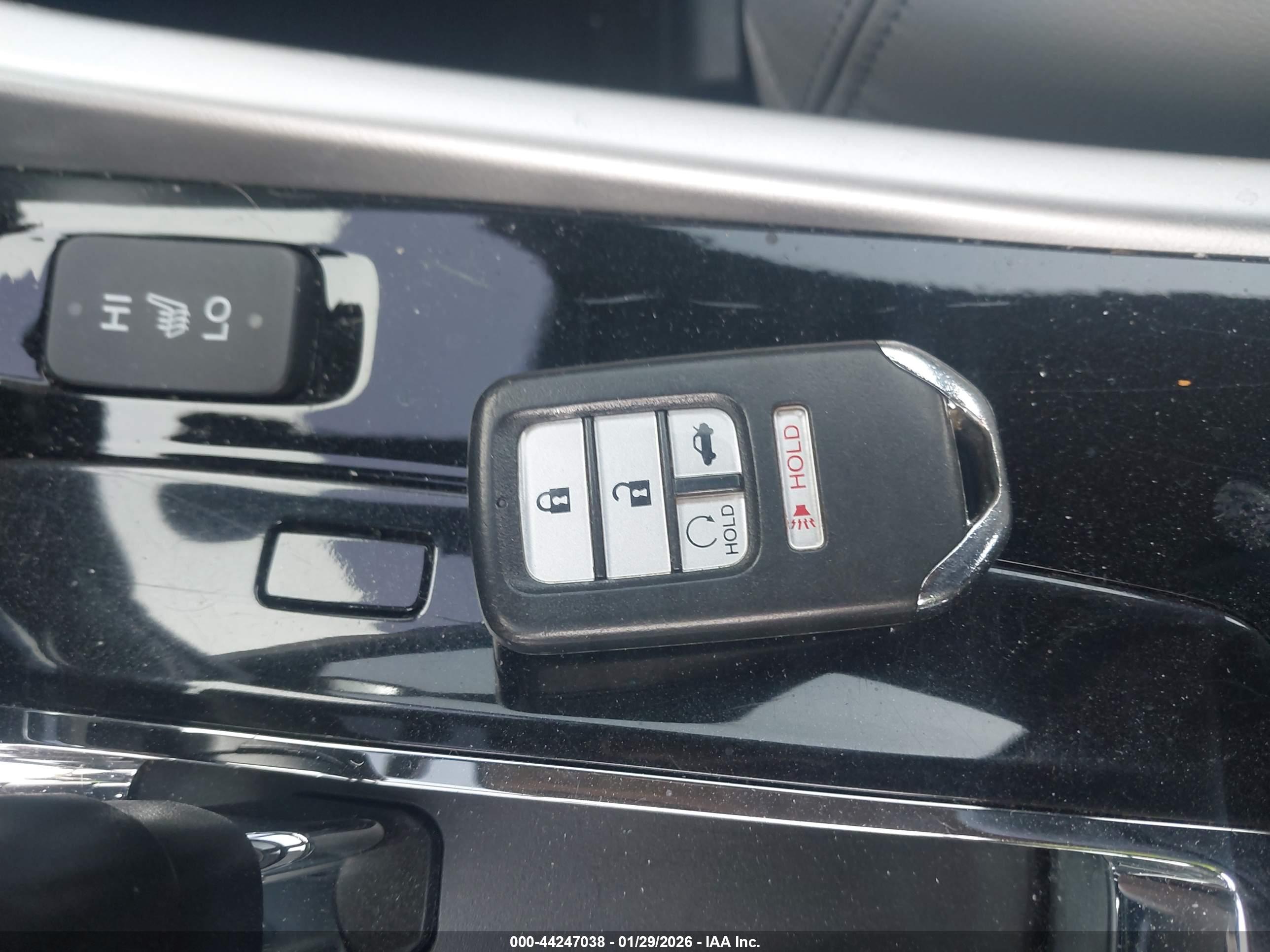 HONDA ACCORD image 11