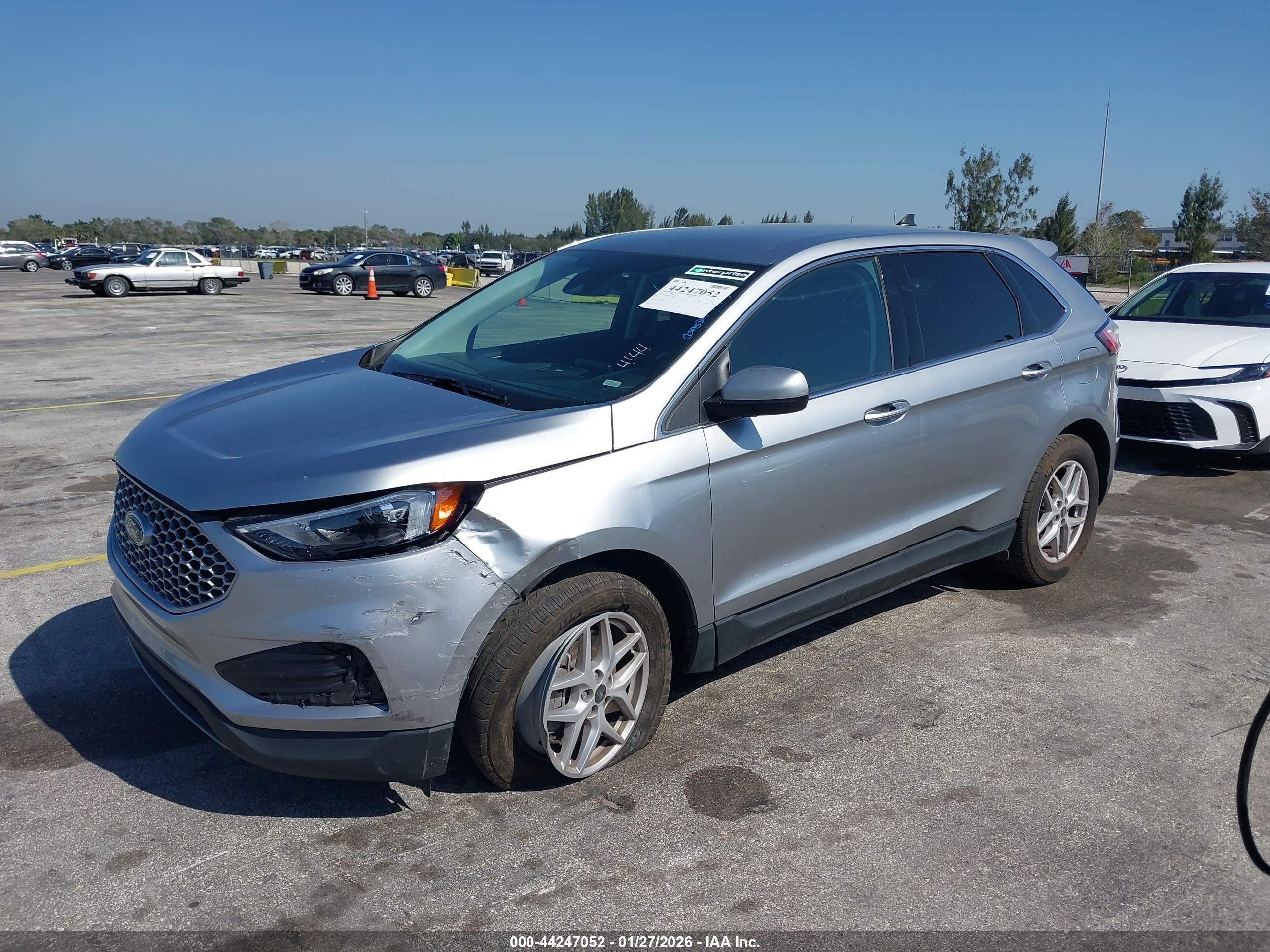 FORD EDGE image 2