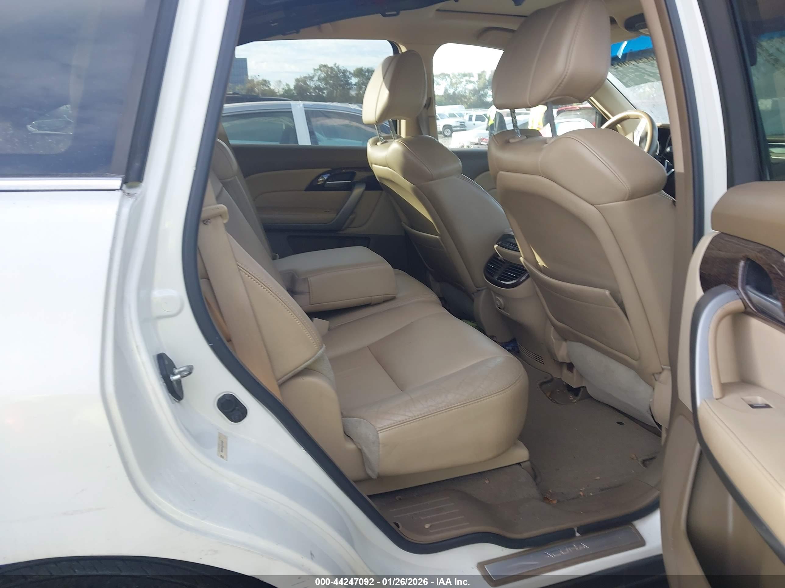 ACURA MDX image 8