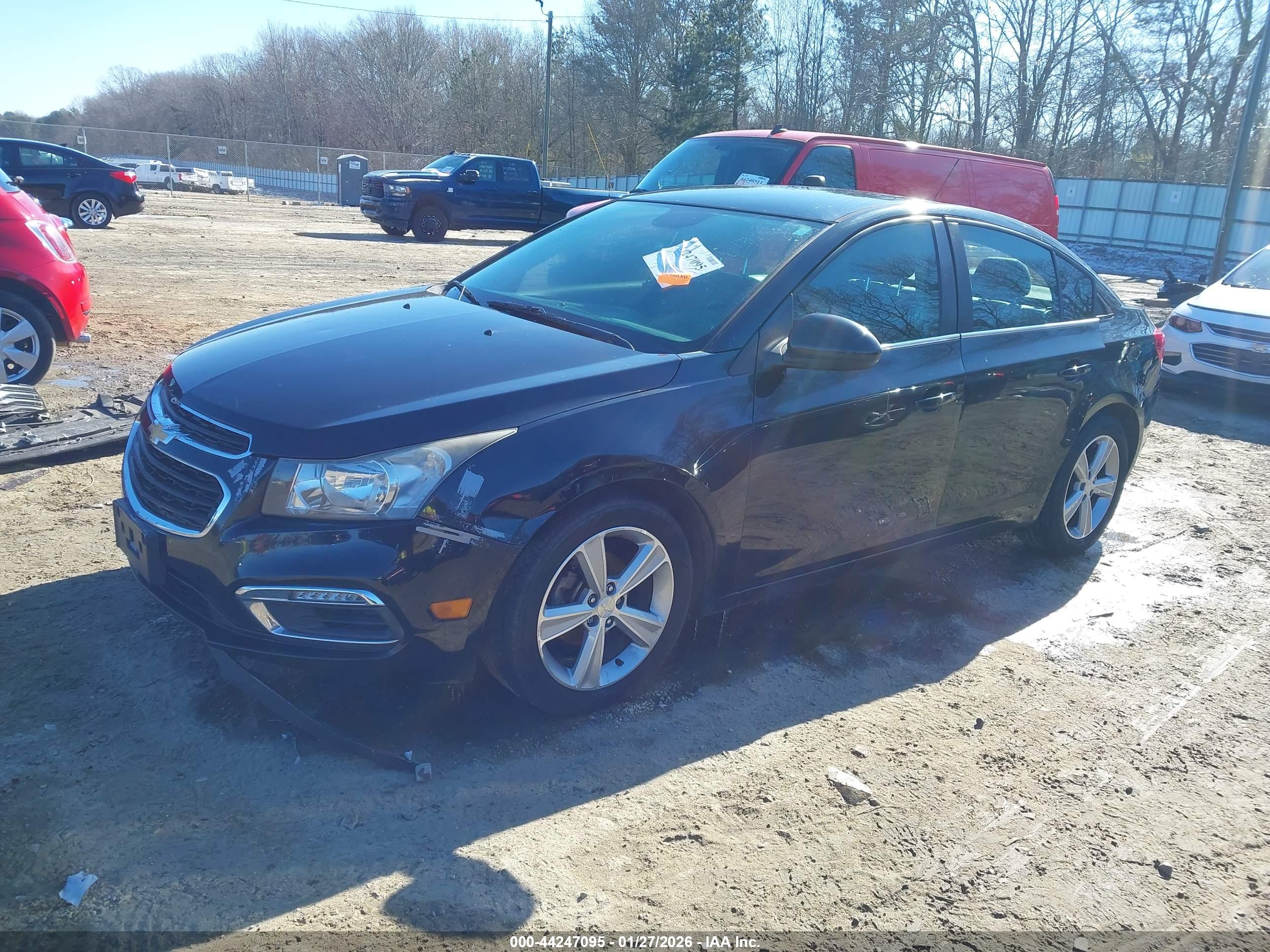CHEVROLET CRUZE image 2