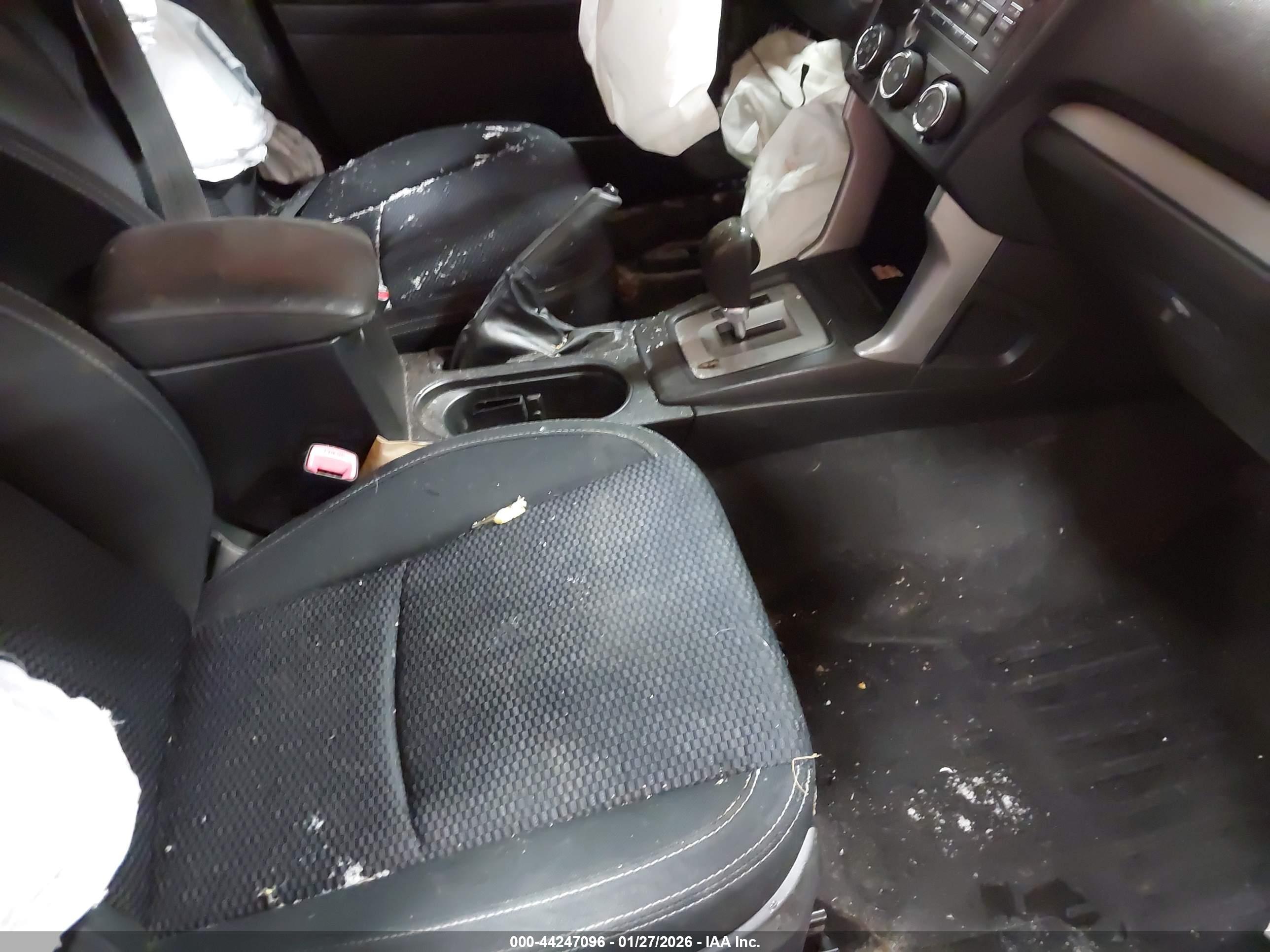 SUBARU FORESTER image 5