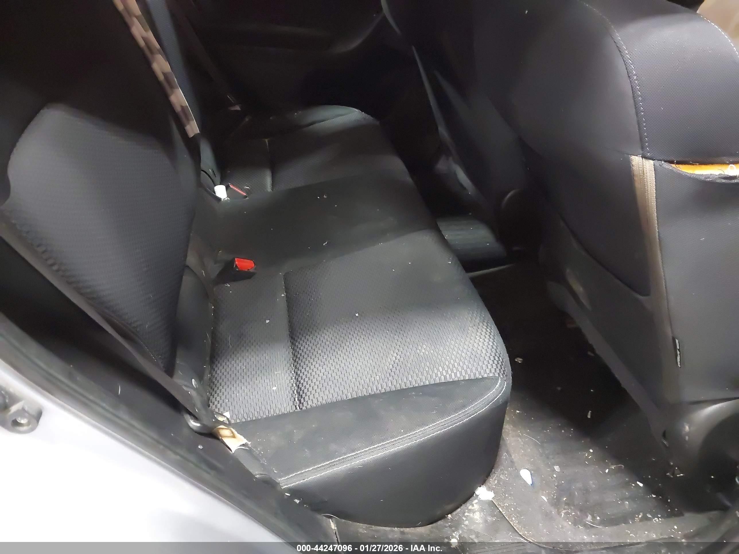 SUBARU FORESTER image 8