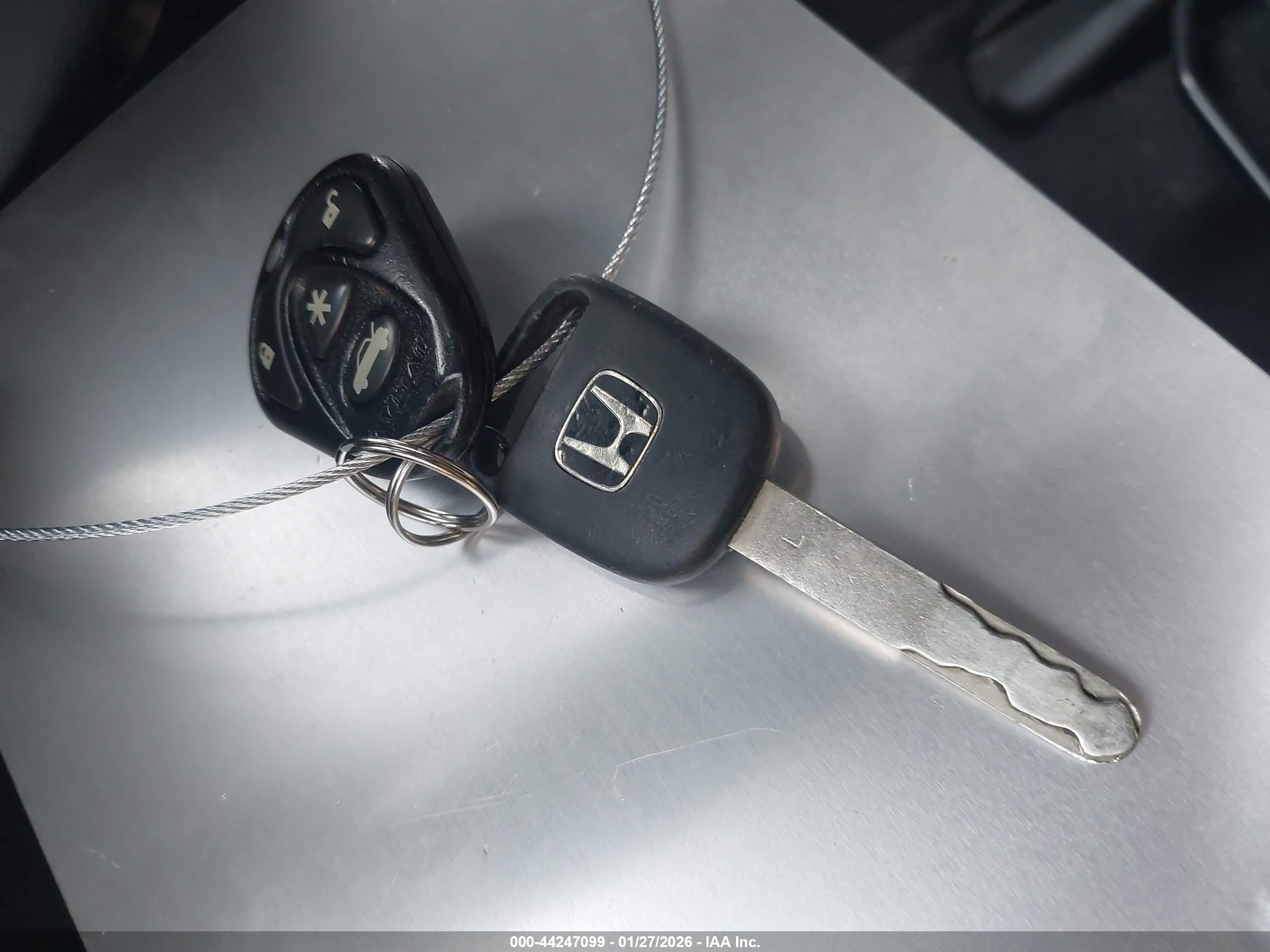 HONDA FIT image 11
