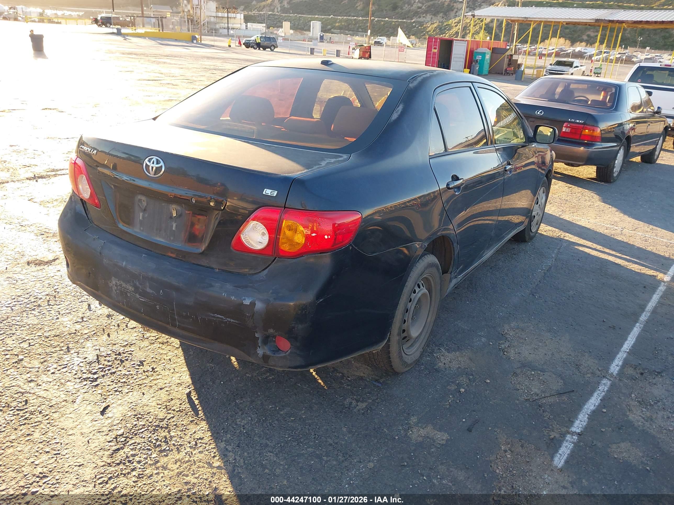 TOYOTA COROLLA image 4