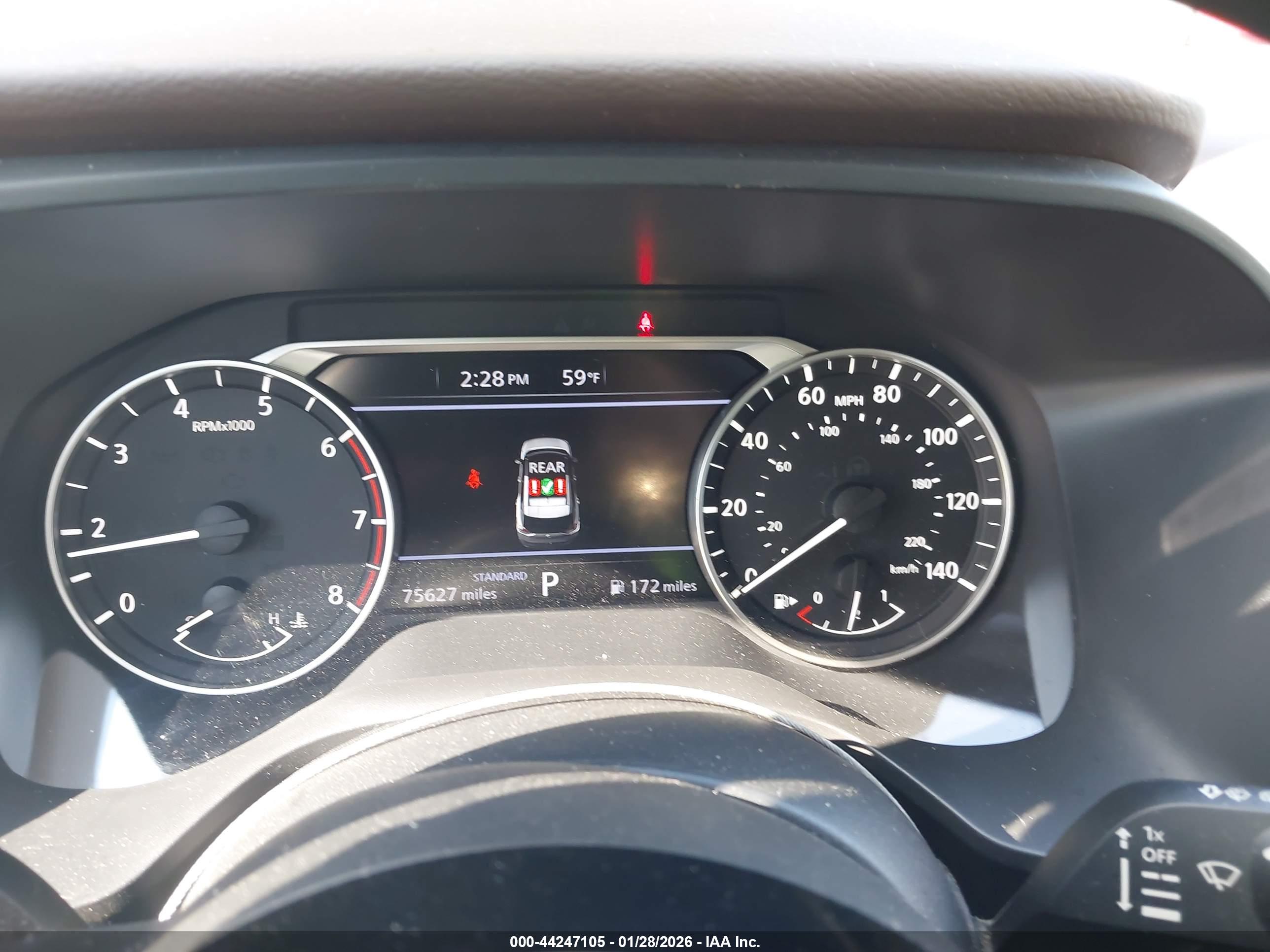 NISSAN ROGUE image 7