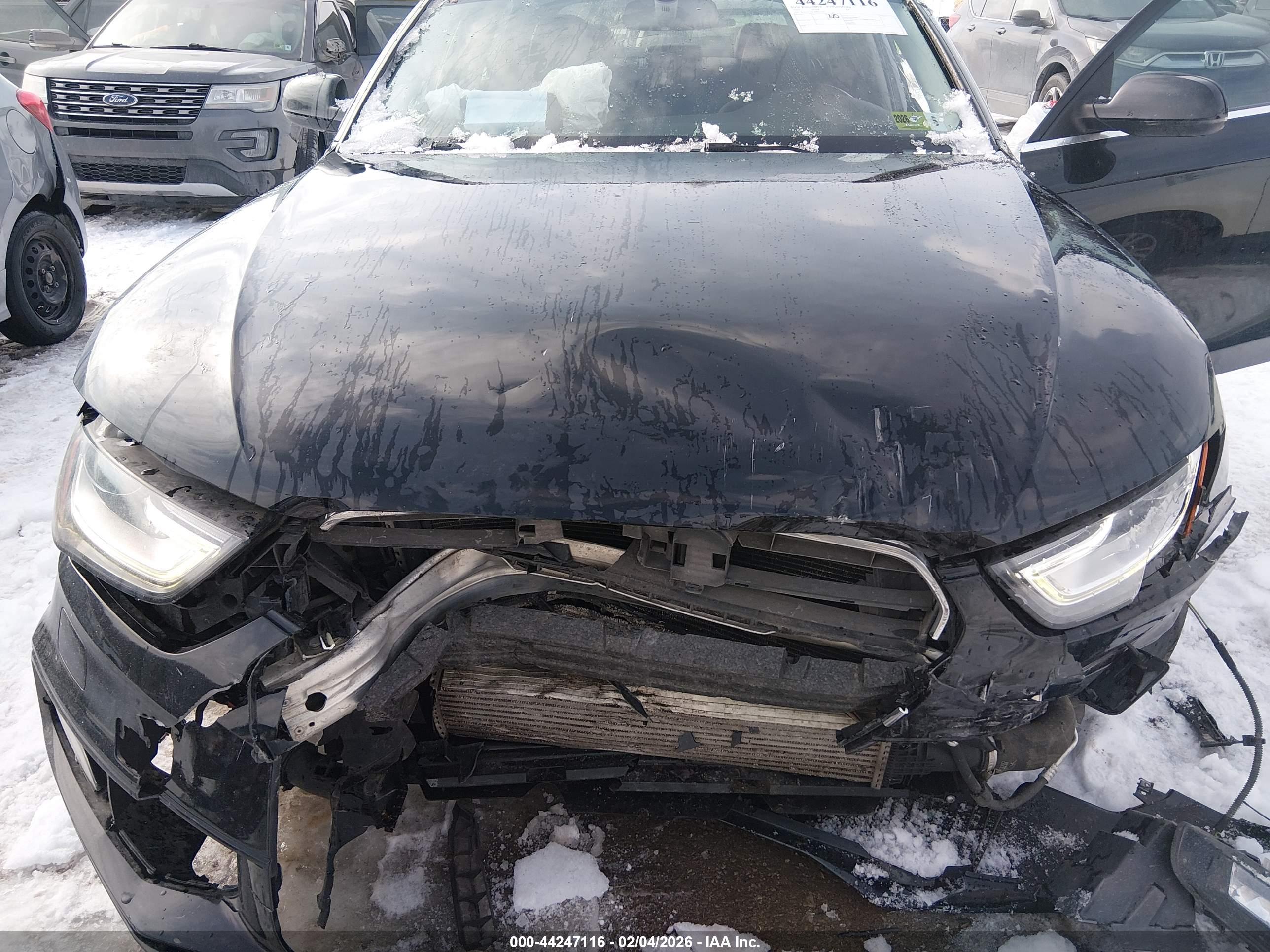 AUDI A4 image 6