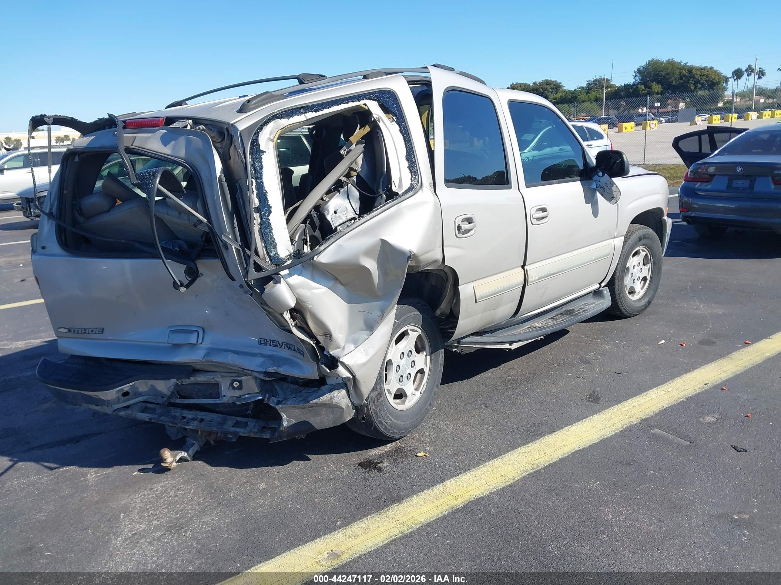 CHEVROLET TAHOE image 4