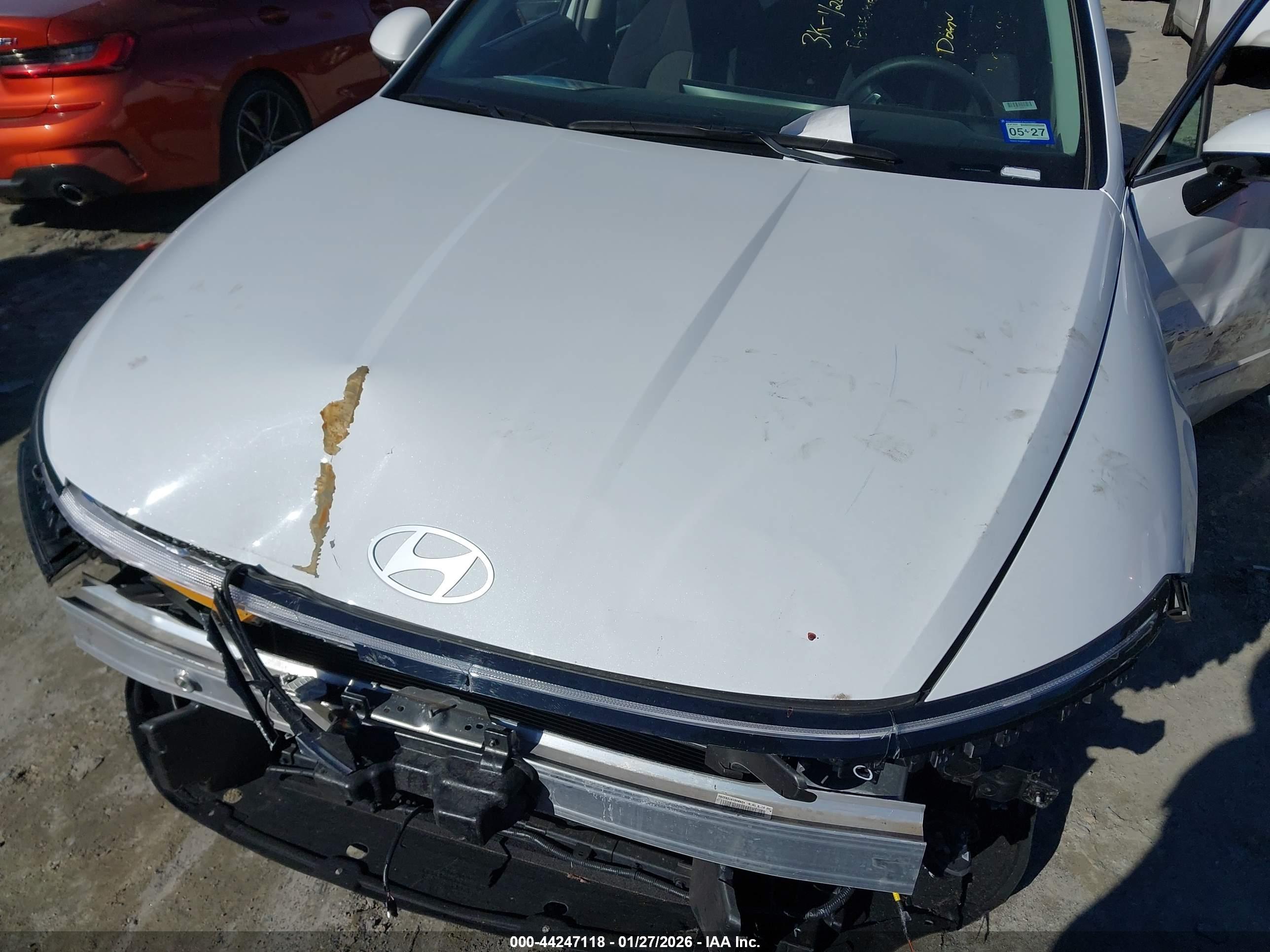 HYUNDAI SONATA image 10