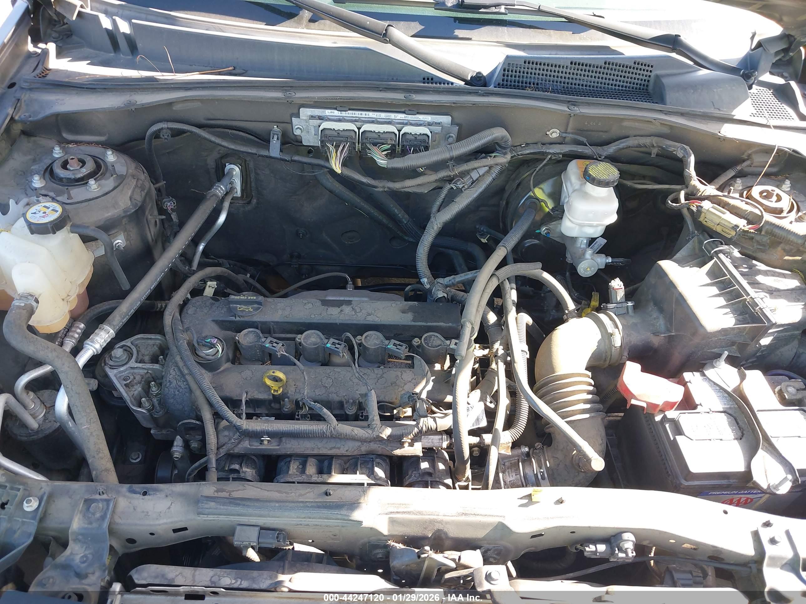 FORD ESCAPE image 10