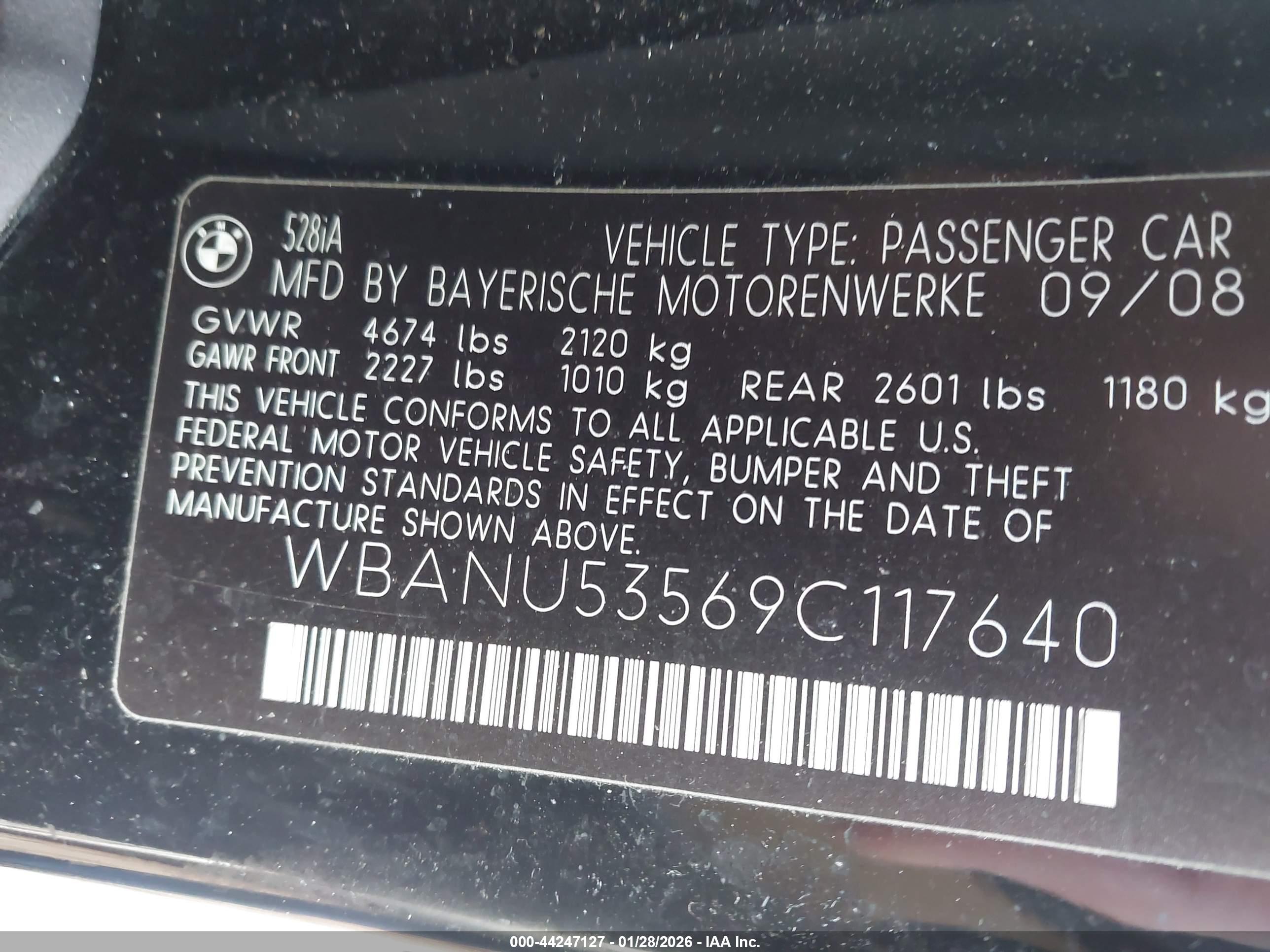 BMW 528I image 9