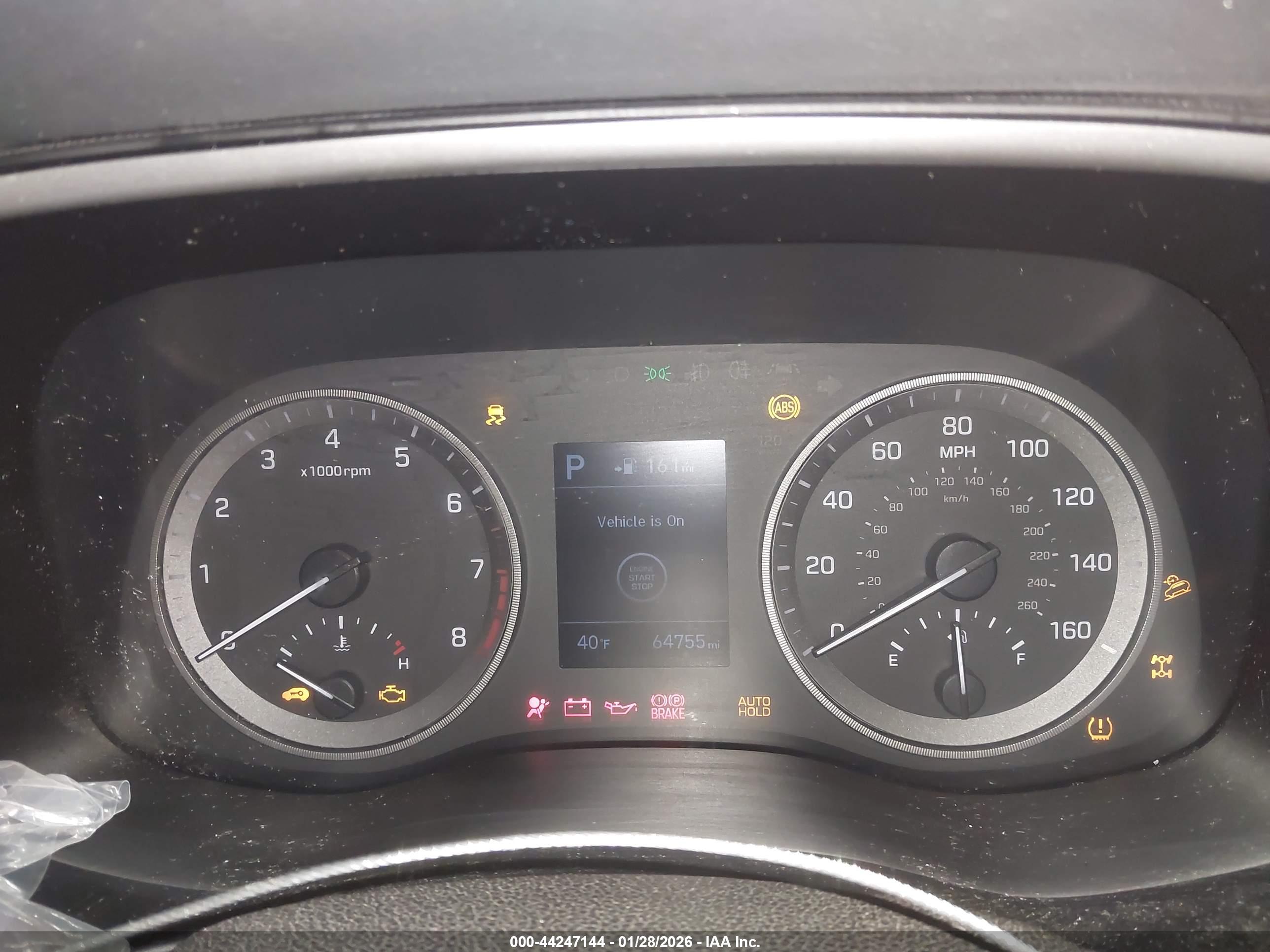 HYUNDAI TUCSON image 7