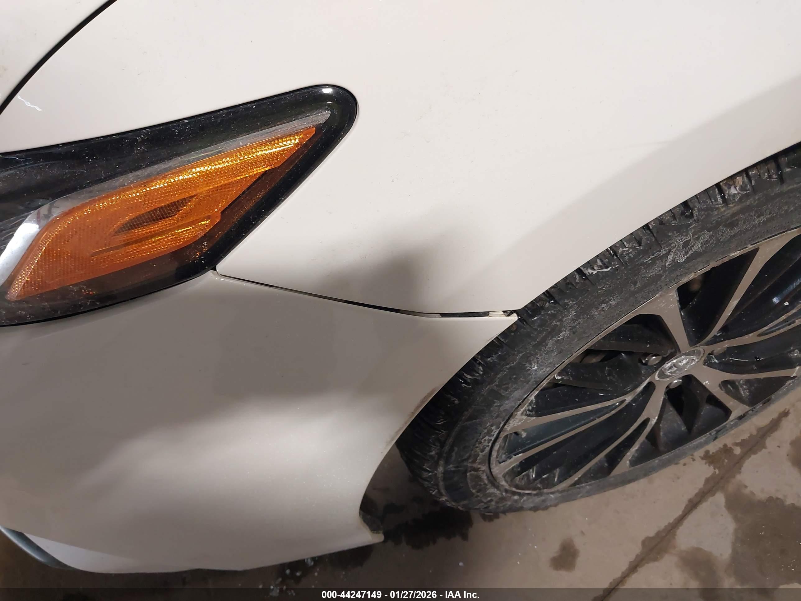 TOYOTA CAMRY image 6