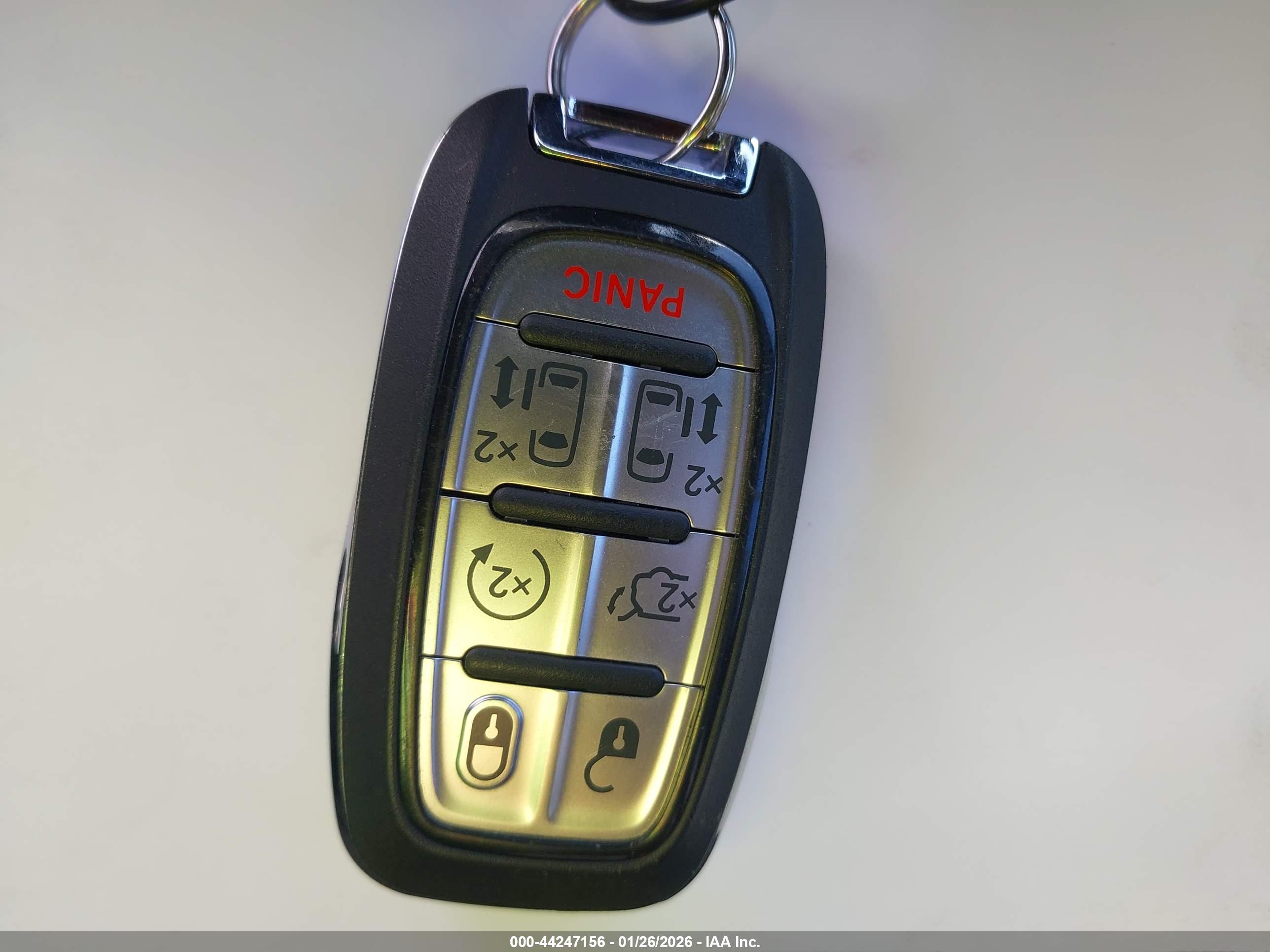 CHRYSLER PACIFICA image 11