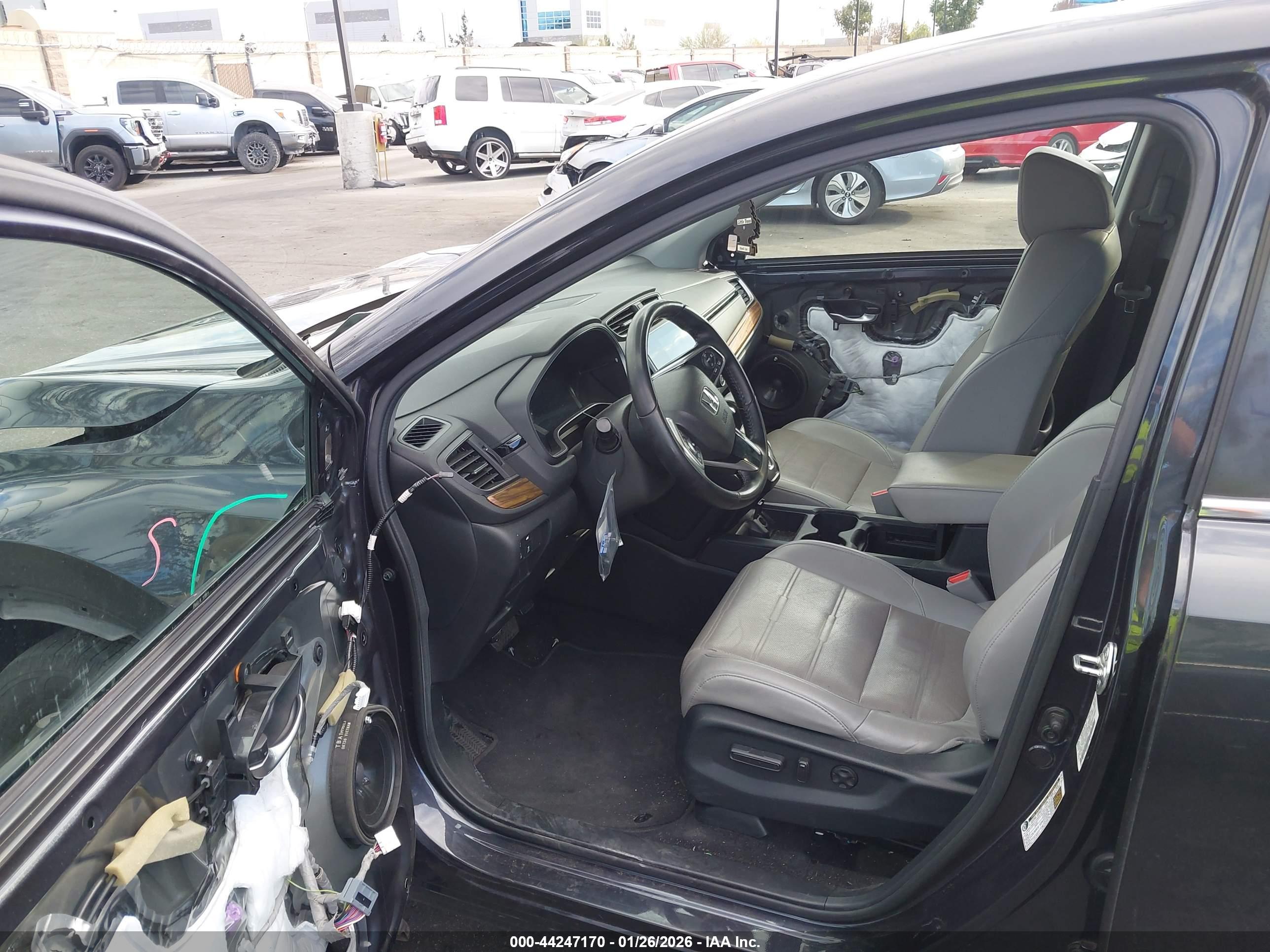 HONDA CR-V image 5