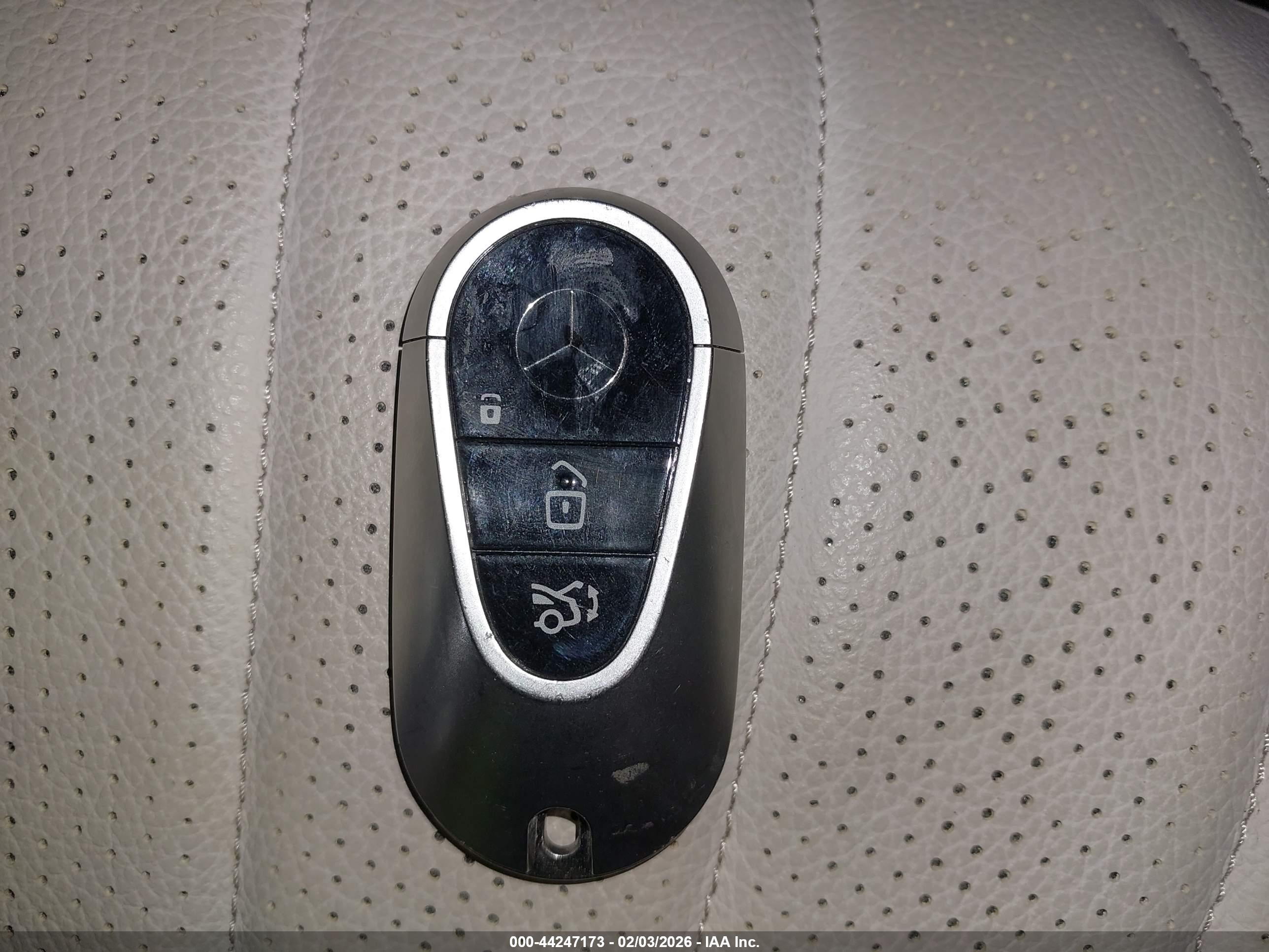 MERCEDES-BENZ S image 11