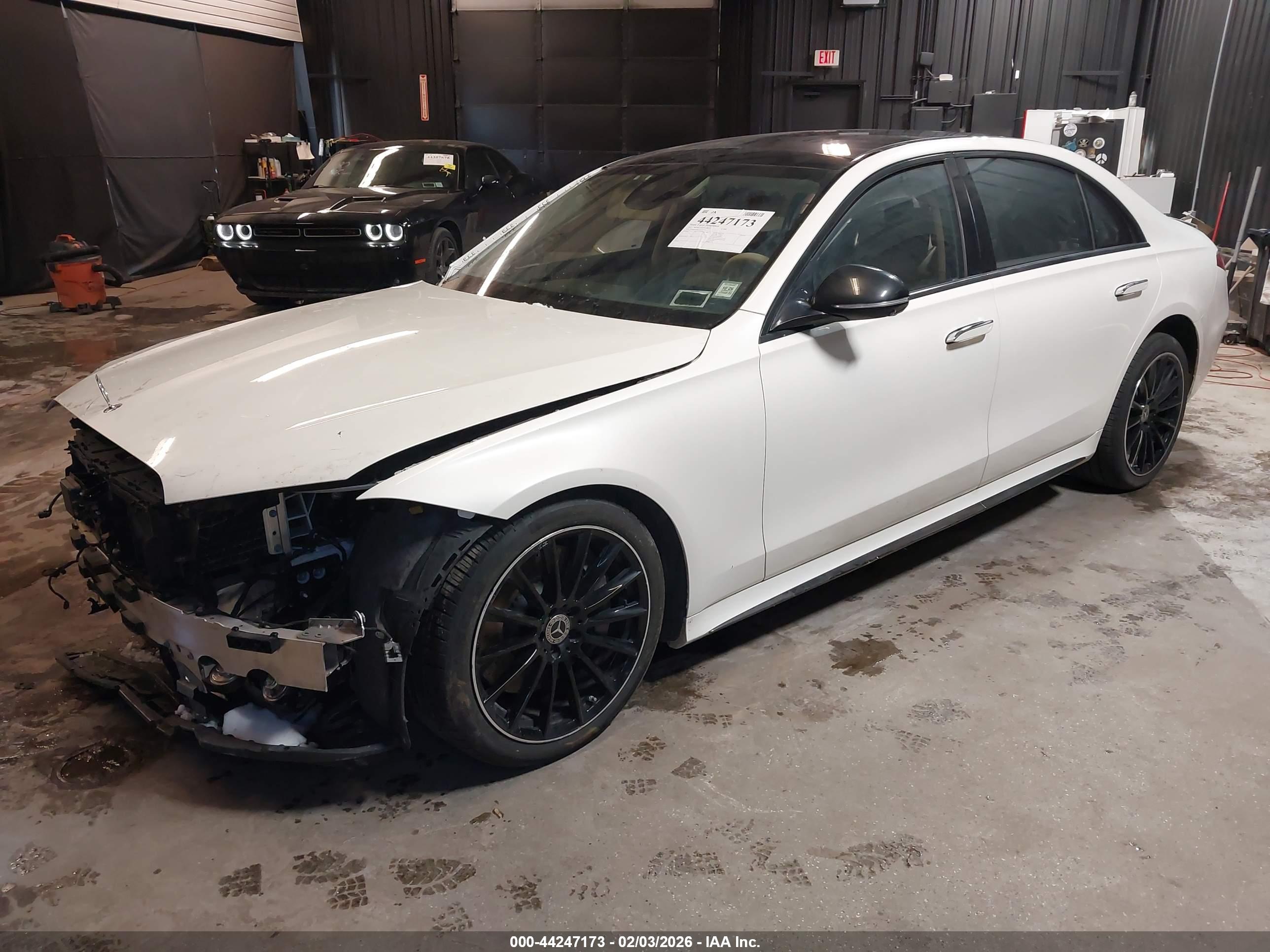 MERCEDES-BENZ S image 2