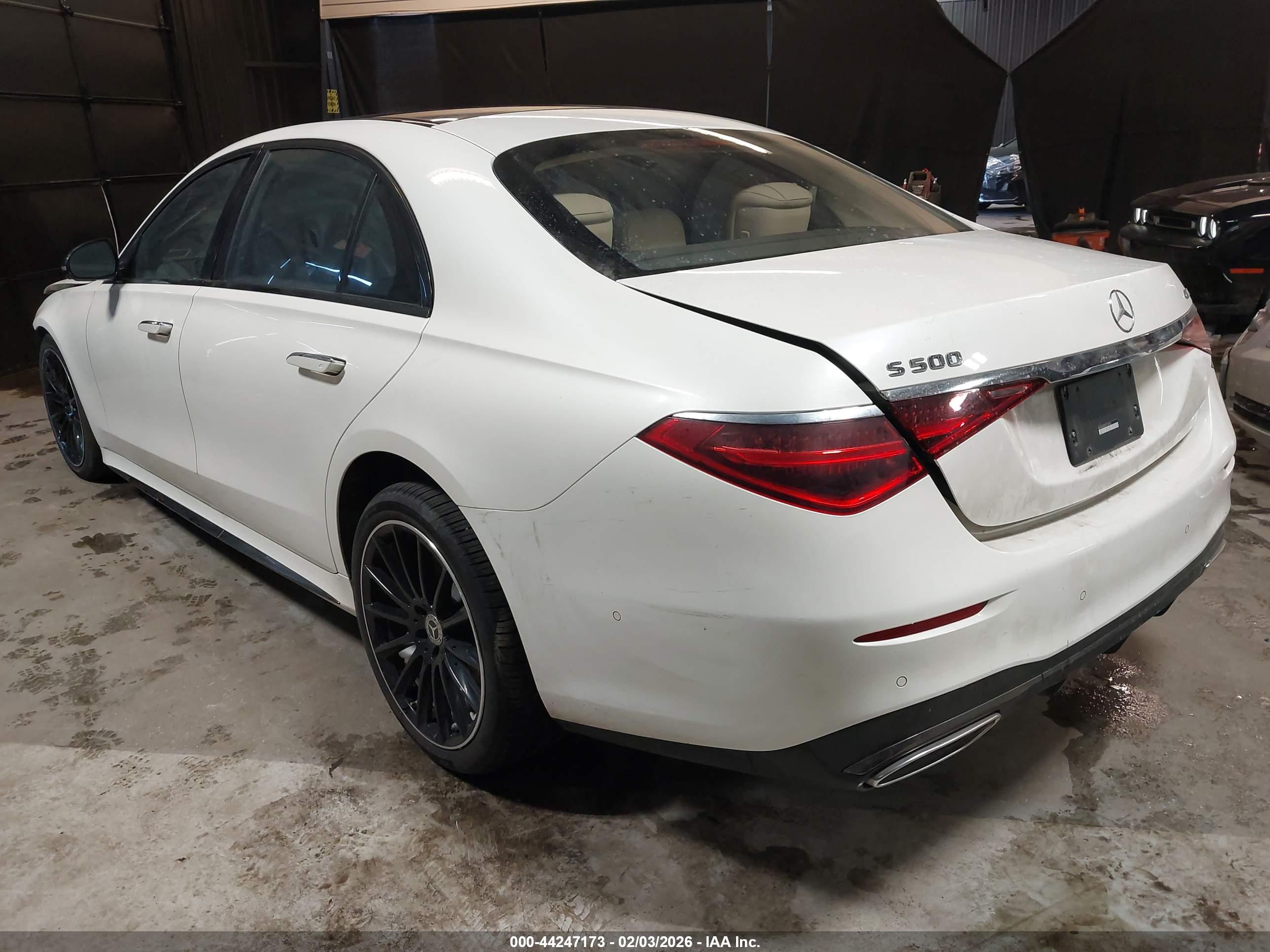 MERCEDES-BENZ S image 3