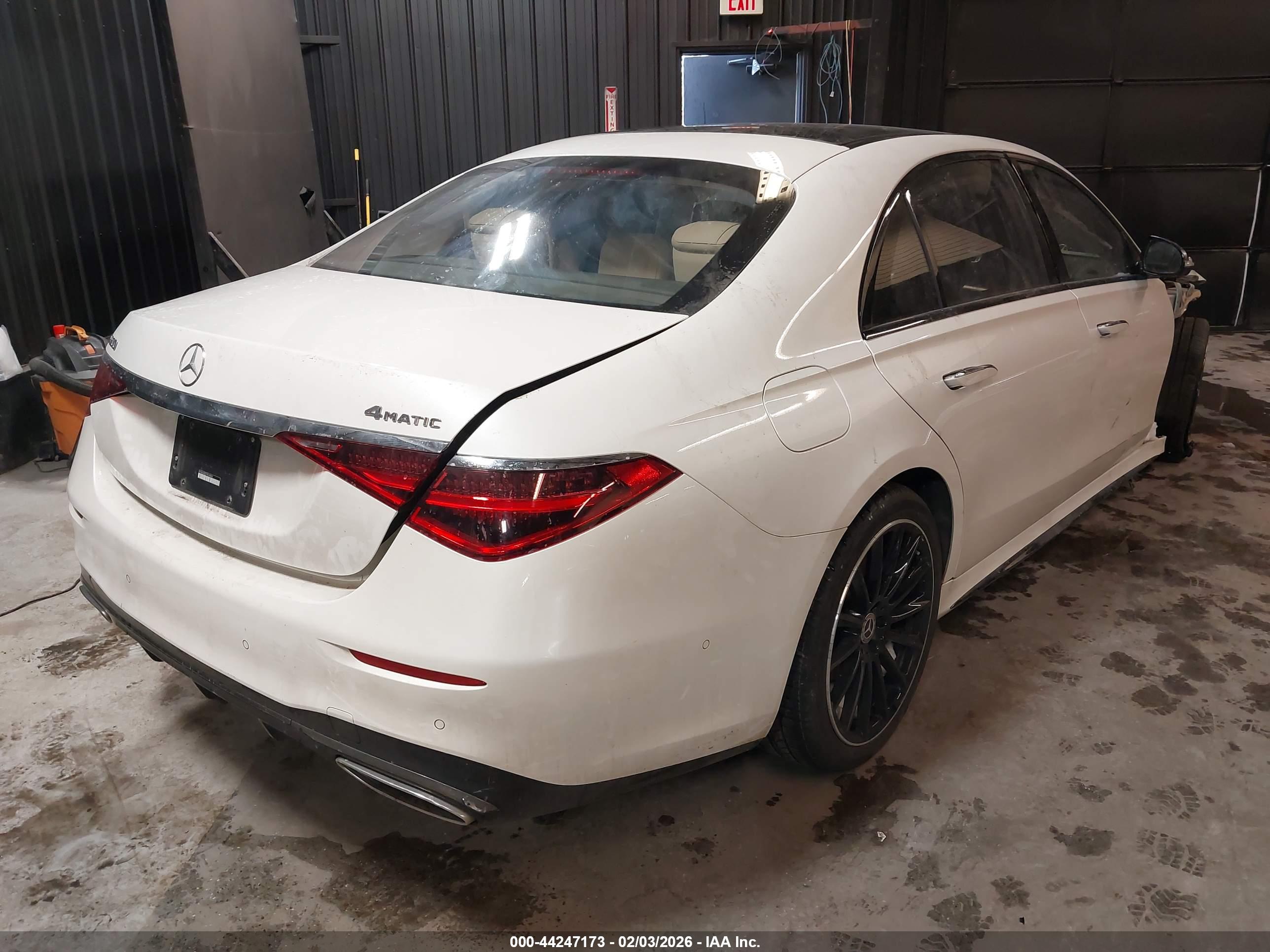 MERCEDES-BENZ S image 4