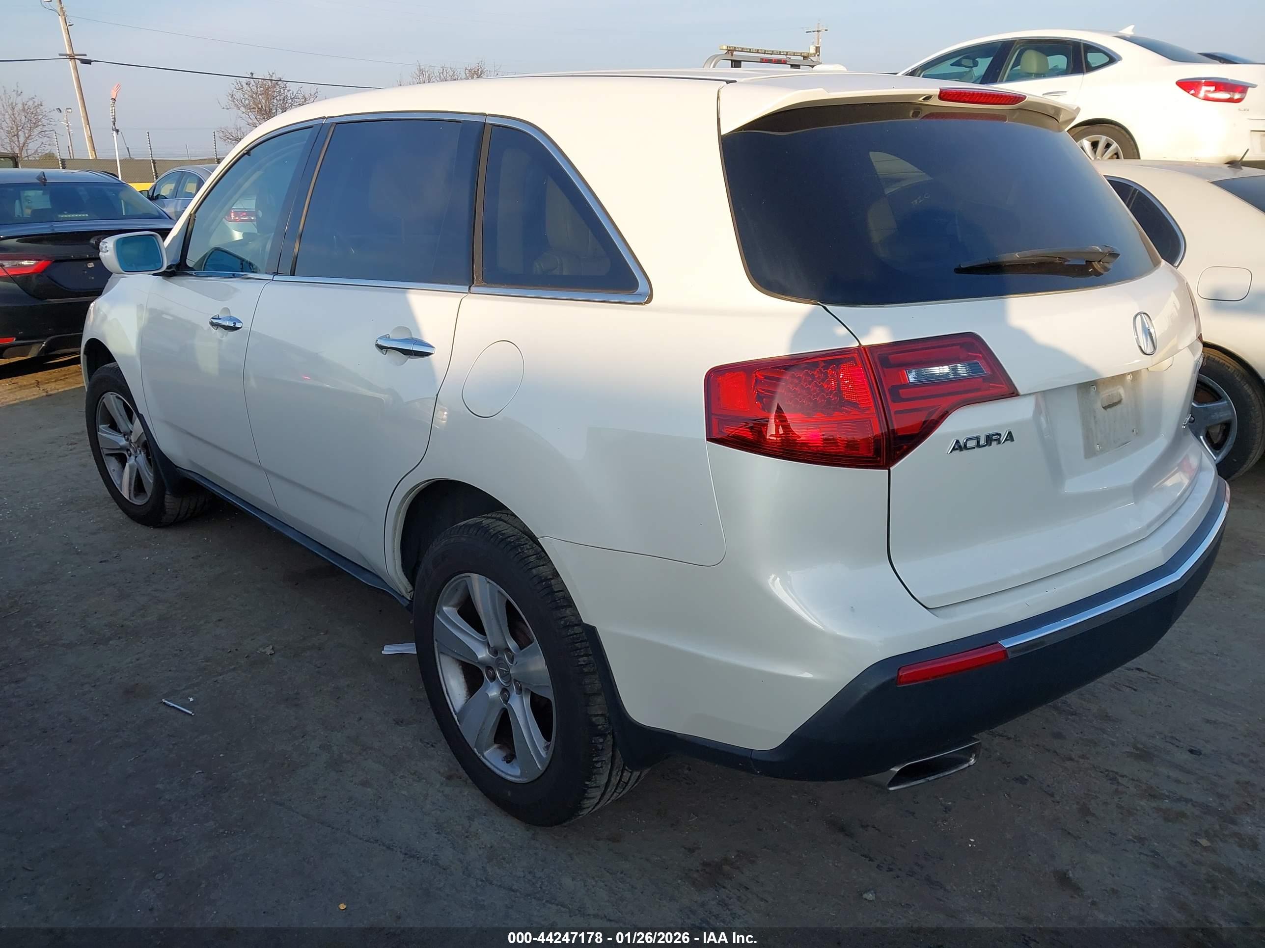 ACURA MDX image 3
