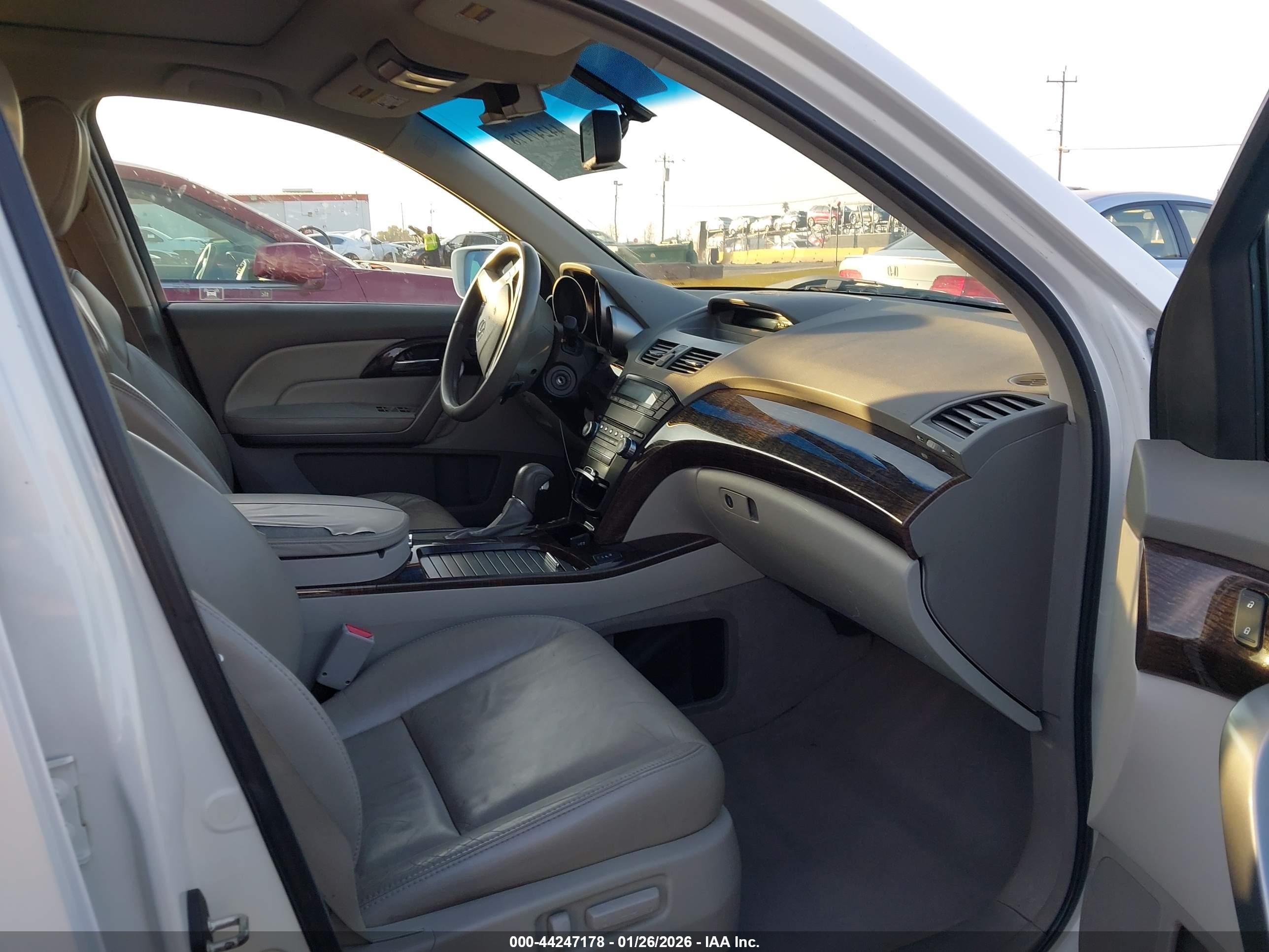 ACURA MDX image 5