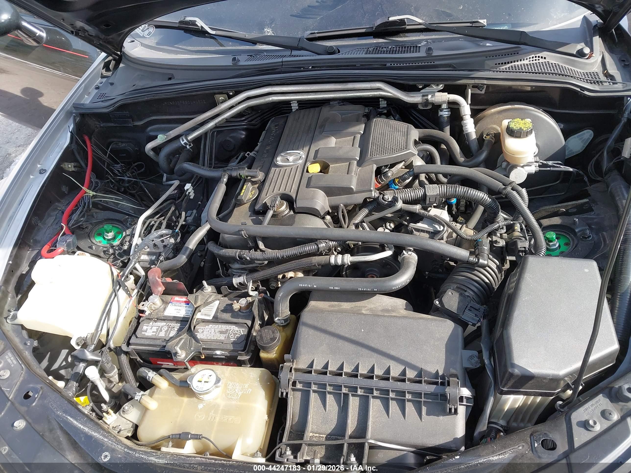 MAZDA MX-5 image 10