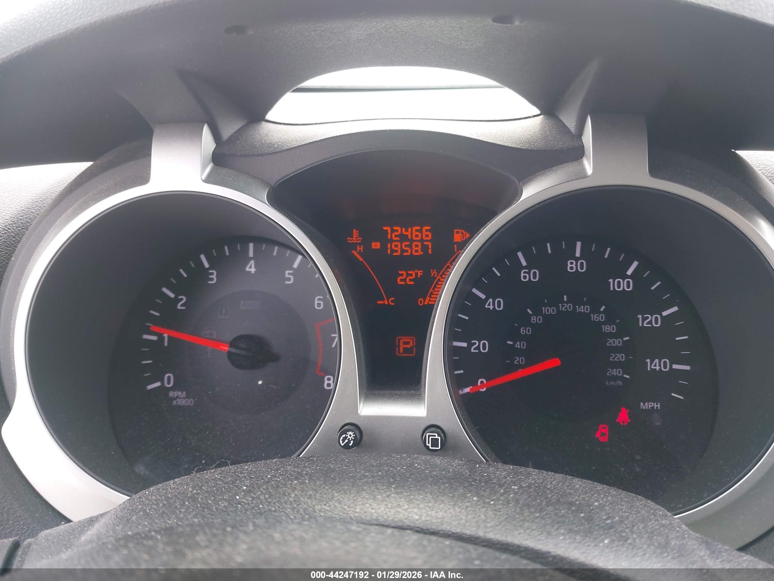 NISSAN JUKE image 7