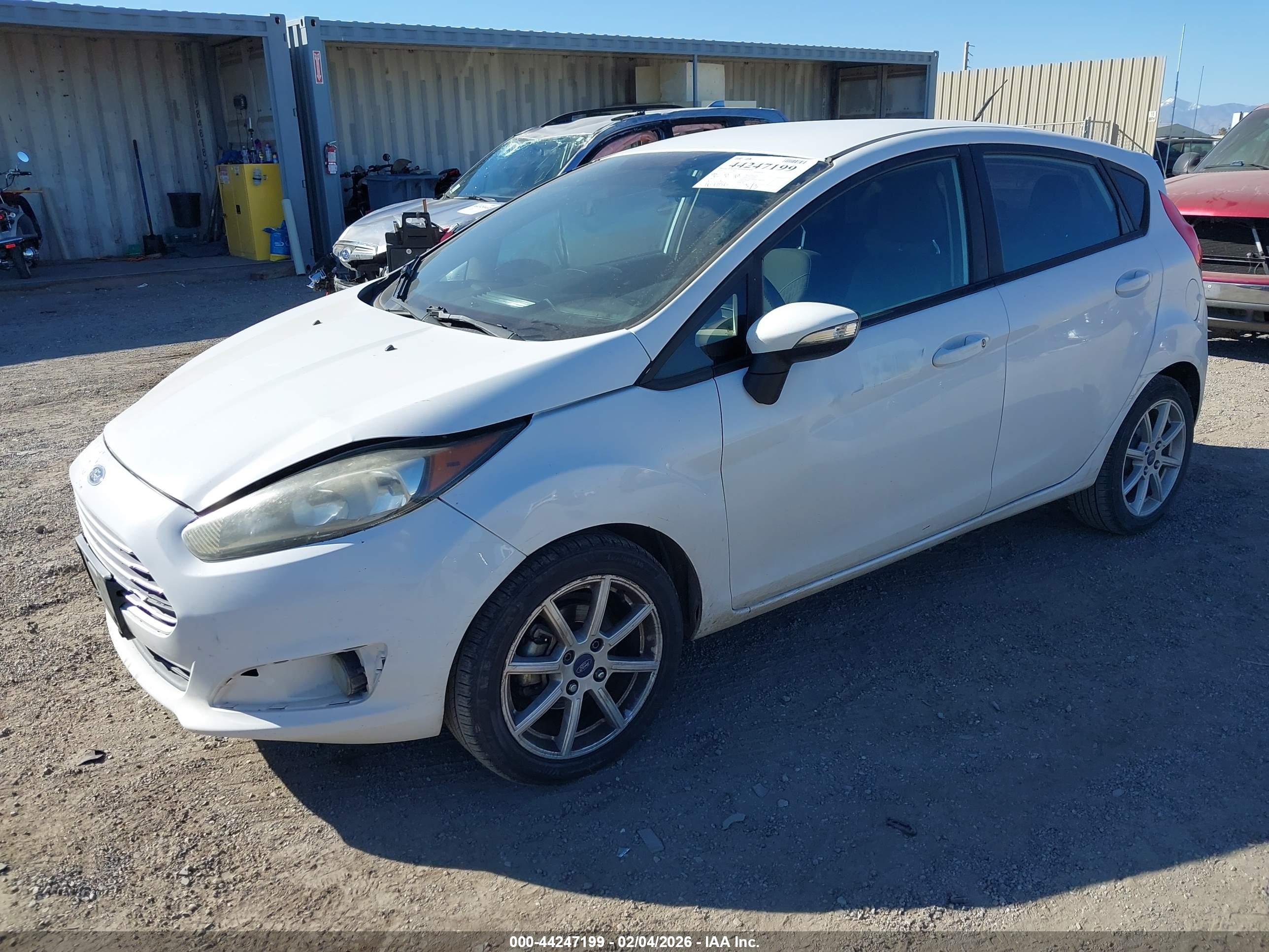 FORD FIESTA image 2