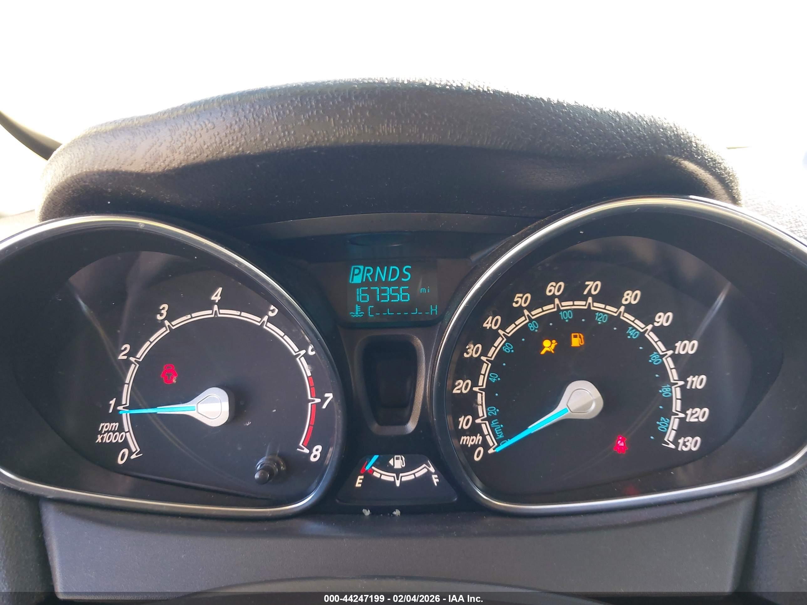 FORD FIESTA image 7