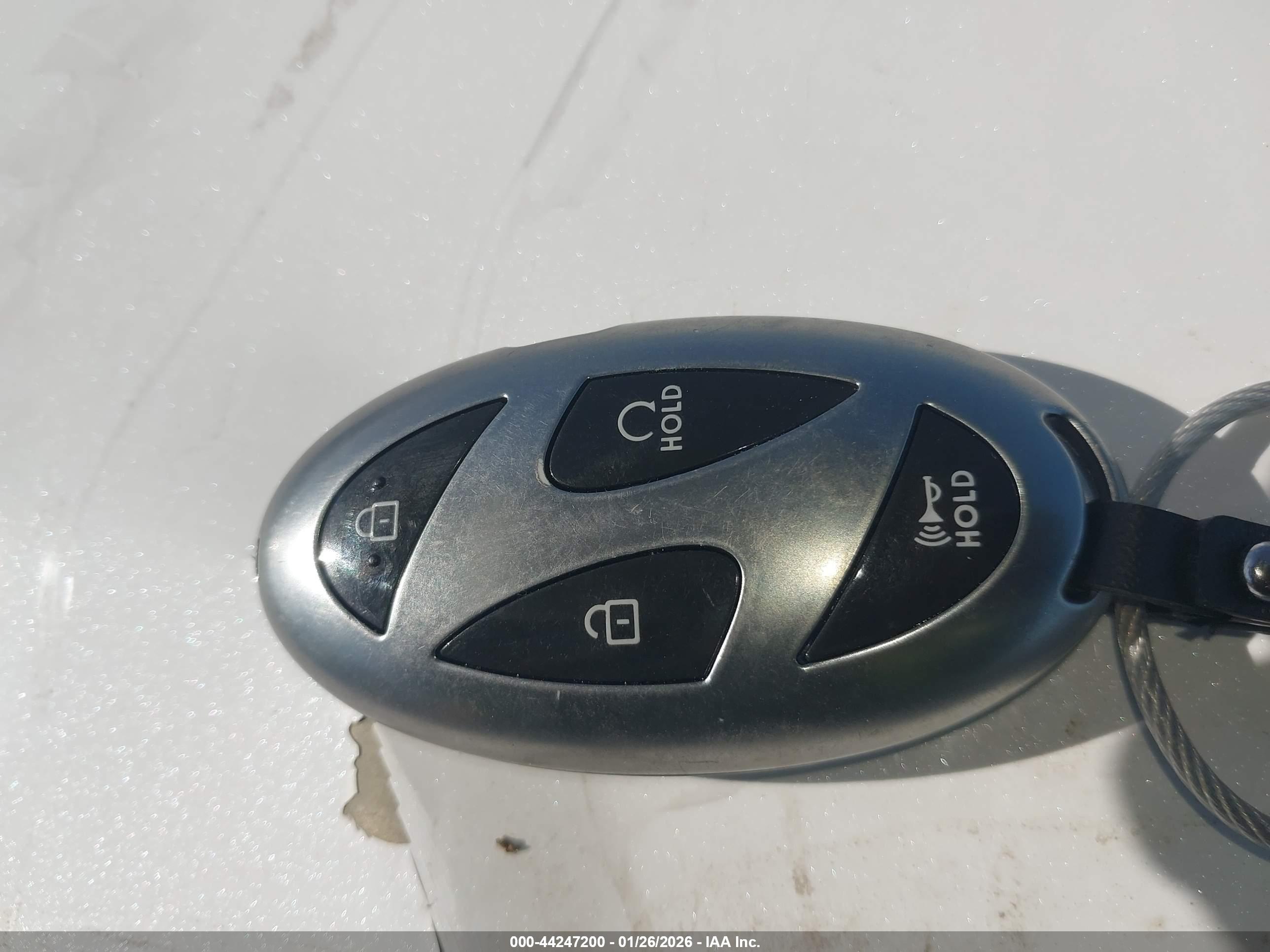 HYUNDAI SONATA image 11