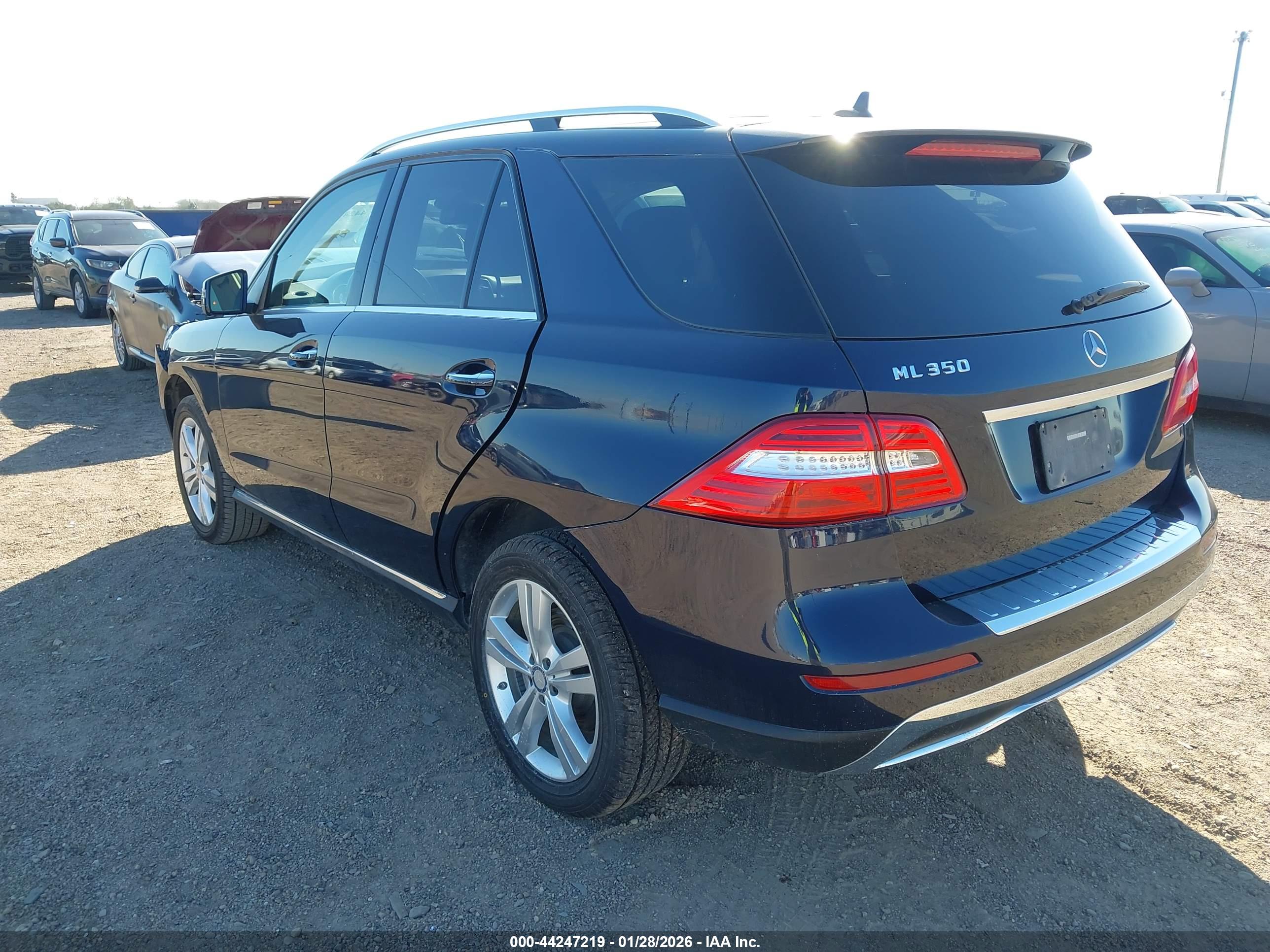 MERCEDES-BENZ ML image 3