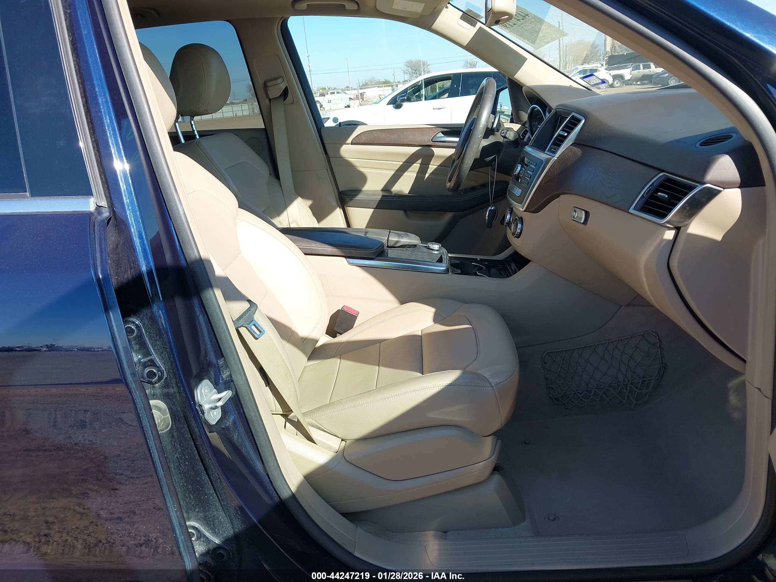 MERCEDES-BENZ ML image 5