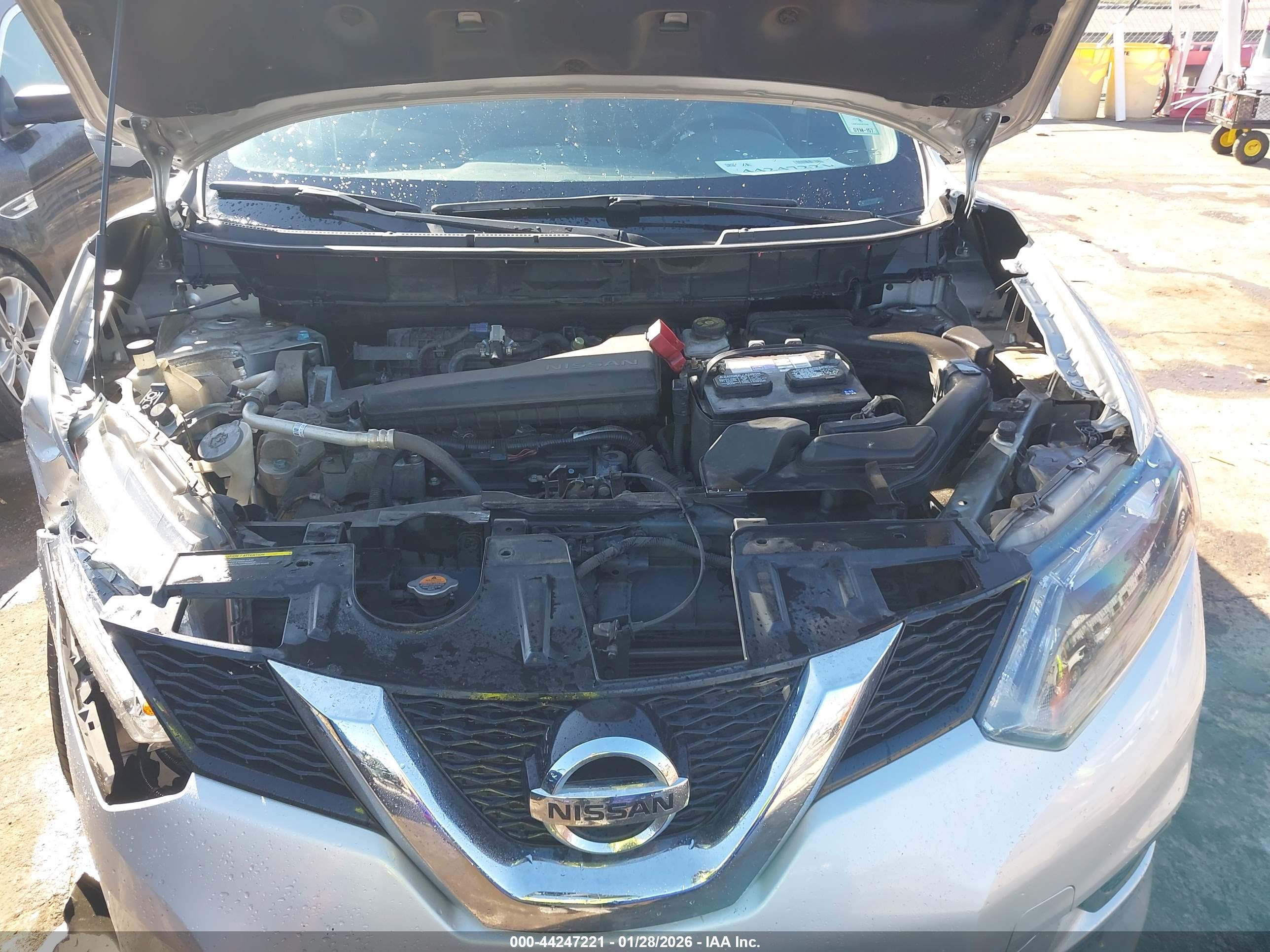 NISSAN ROGUE image 10