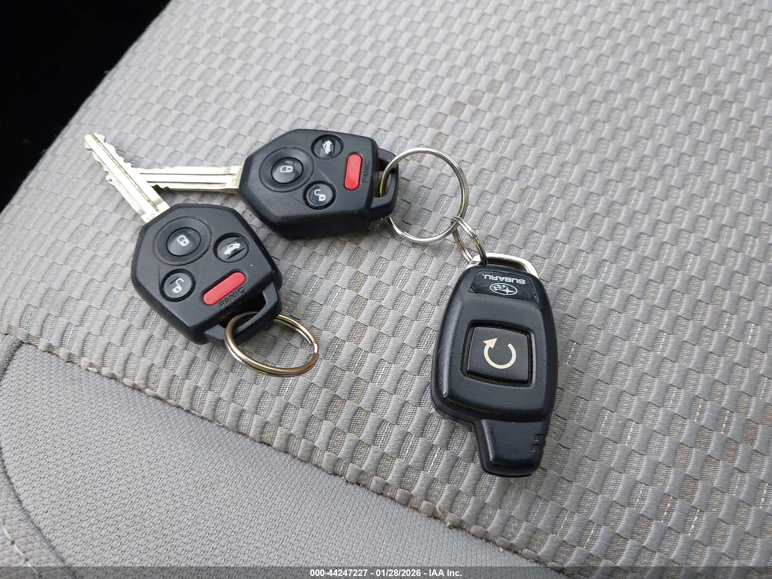 SUBARU FORESTER image 11