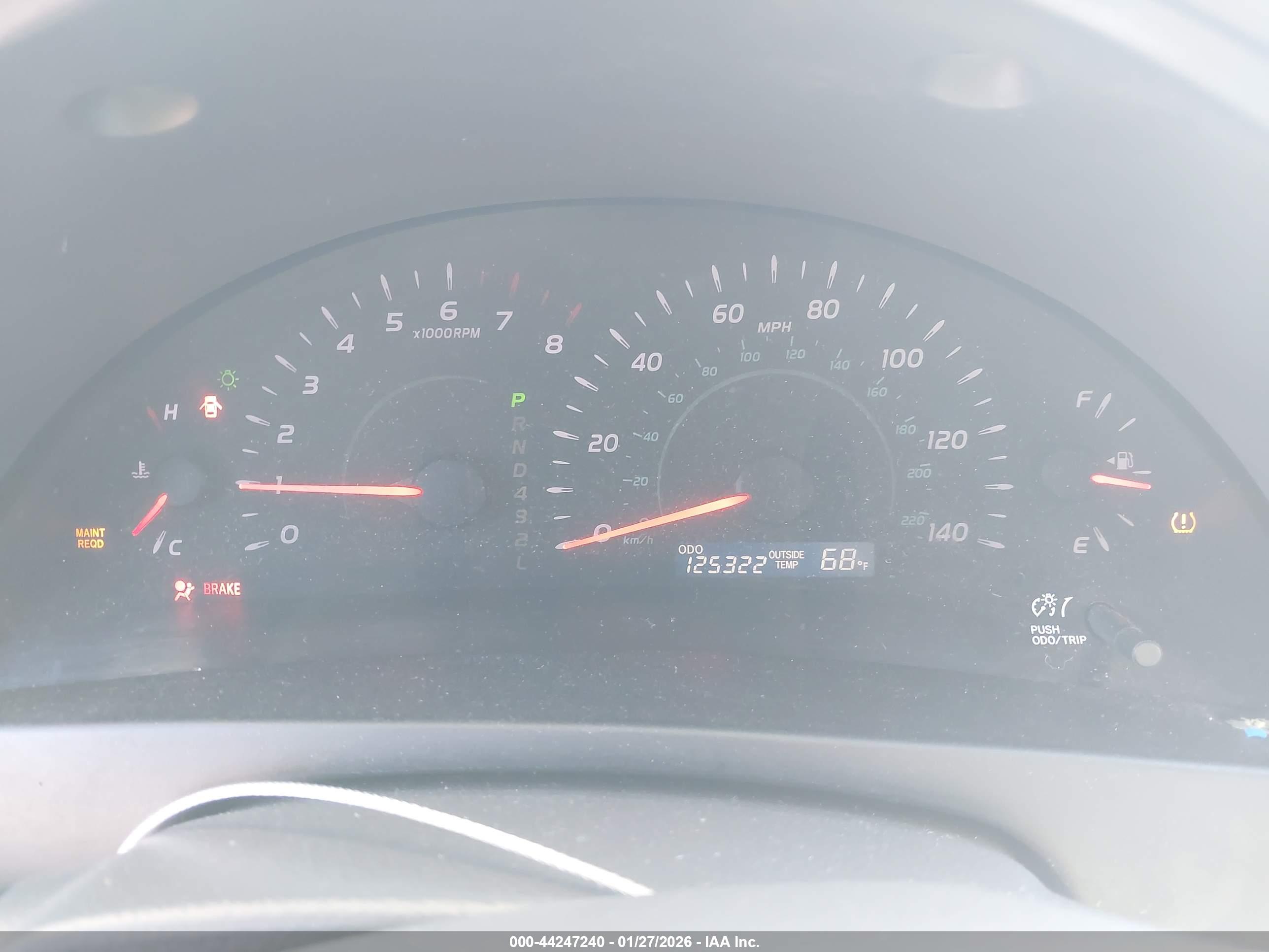 TOYOTA CAMRY image 7