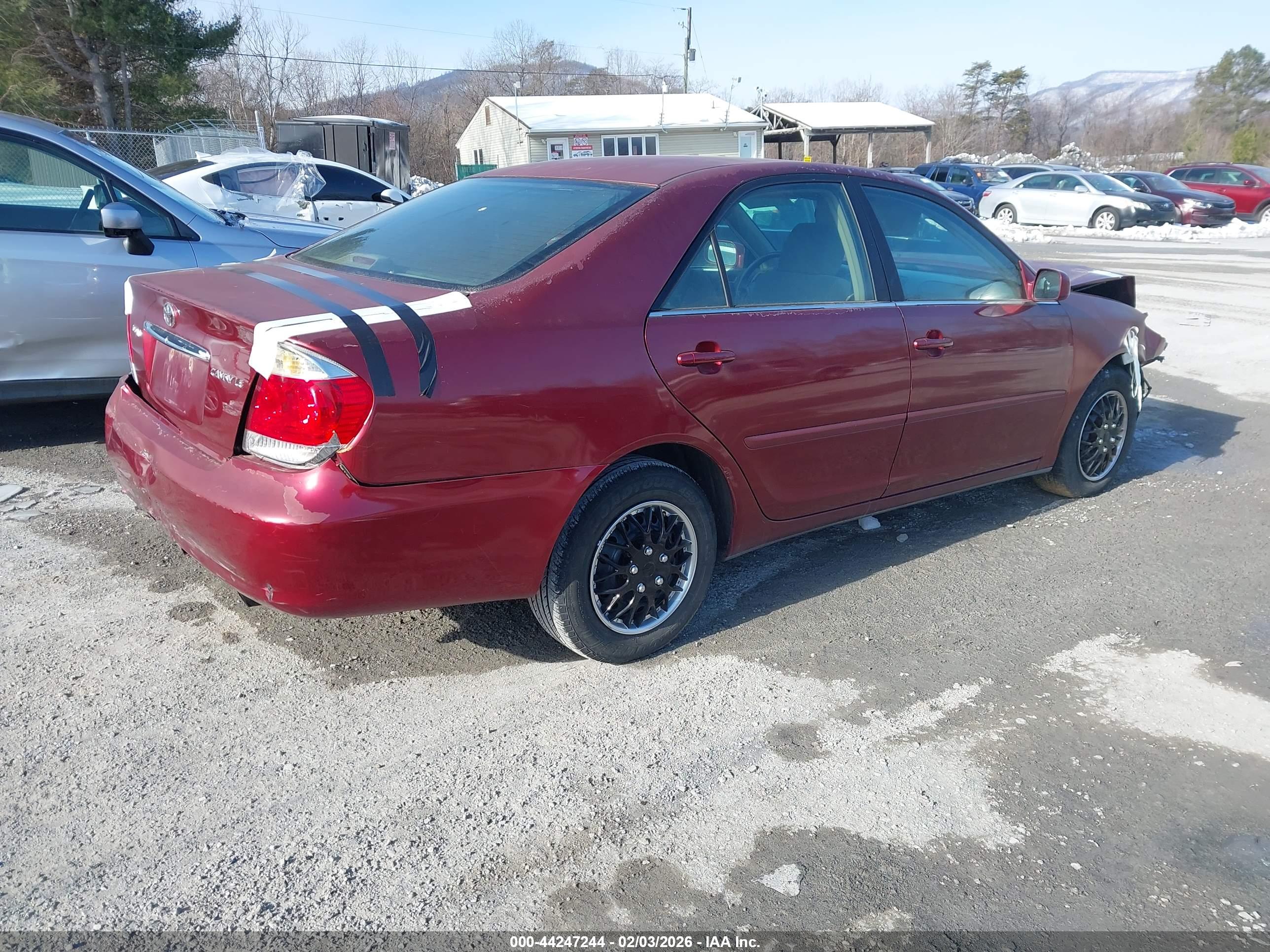 TOYOTA CAMRY image 4