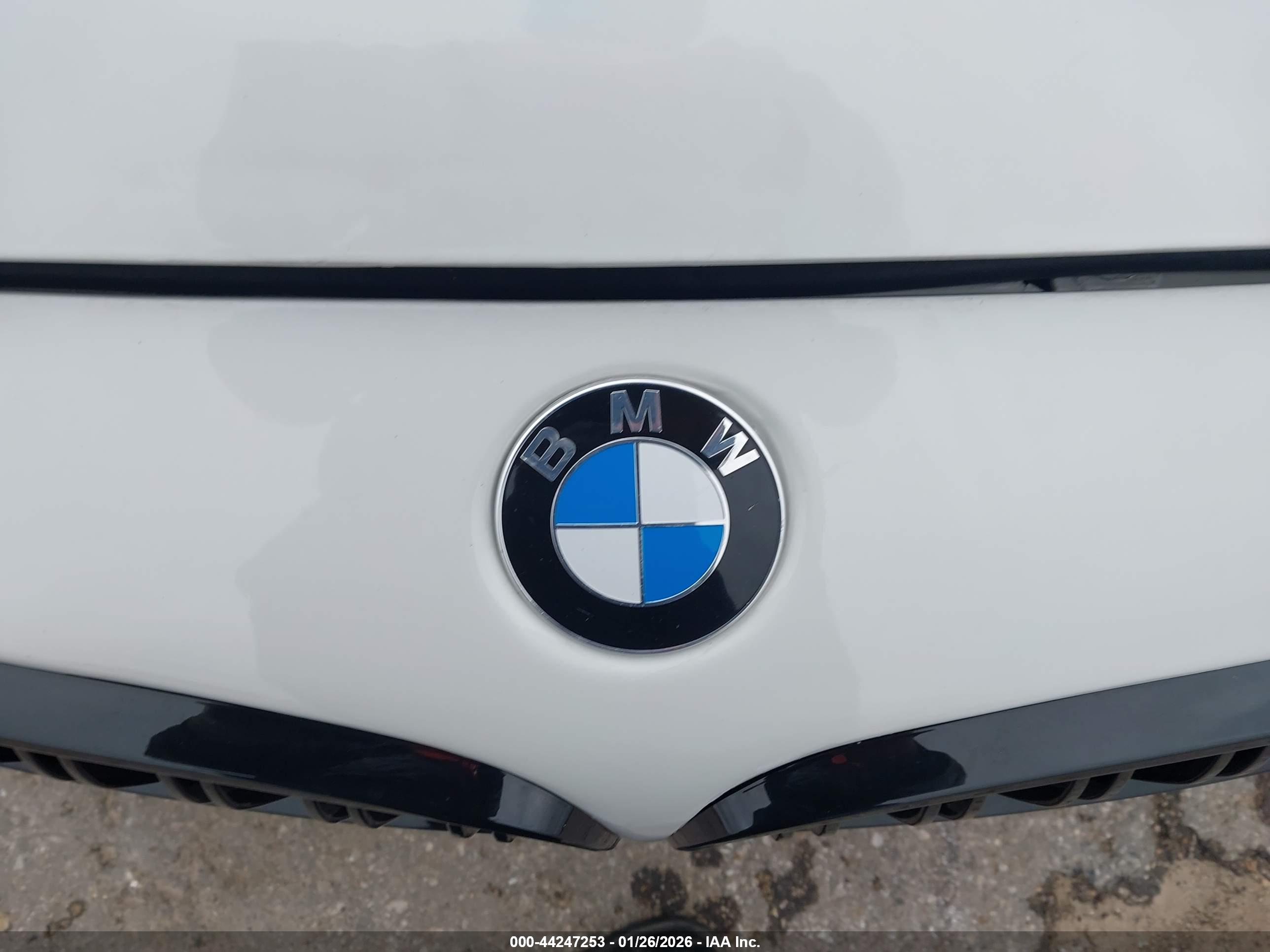BMW 230I image 6