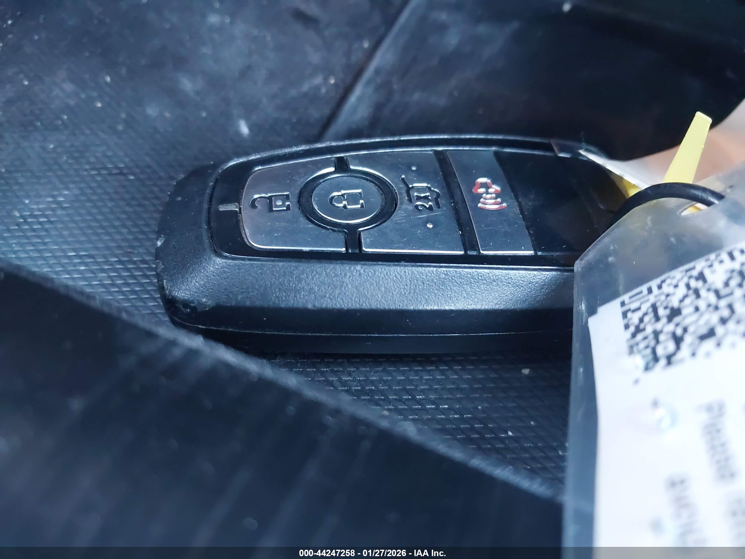 FORD ESCAPE image 11