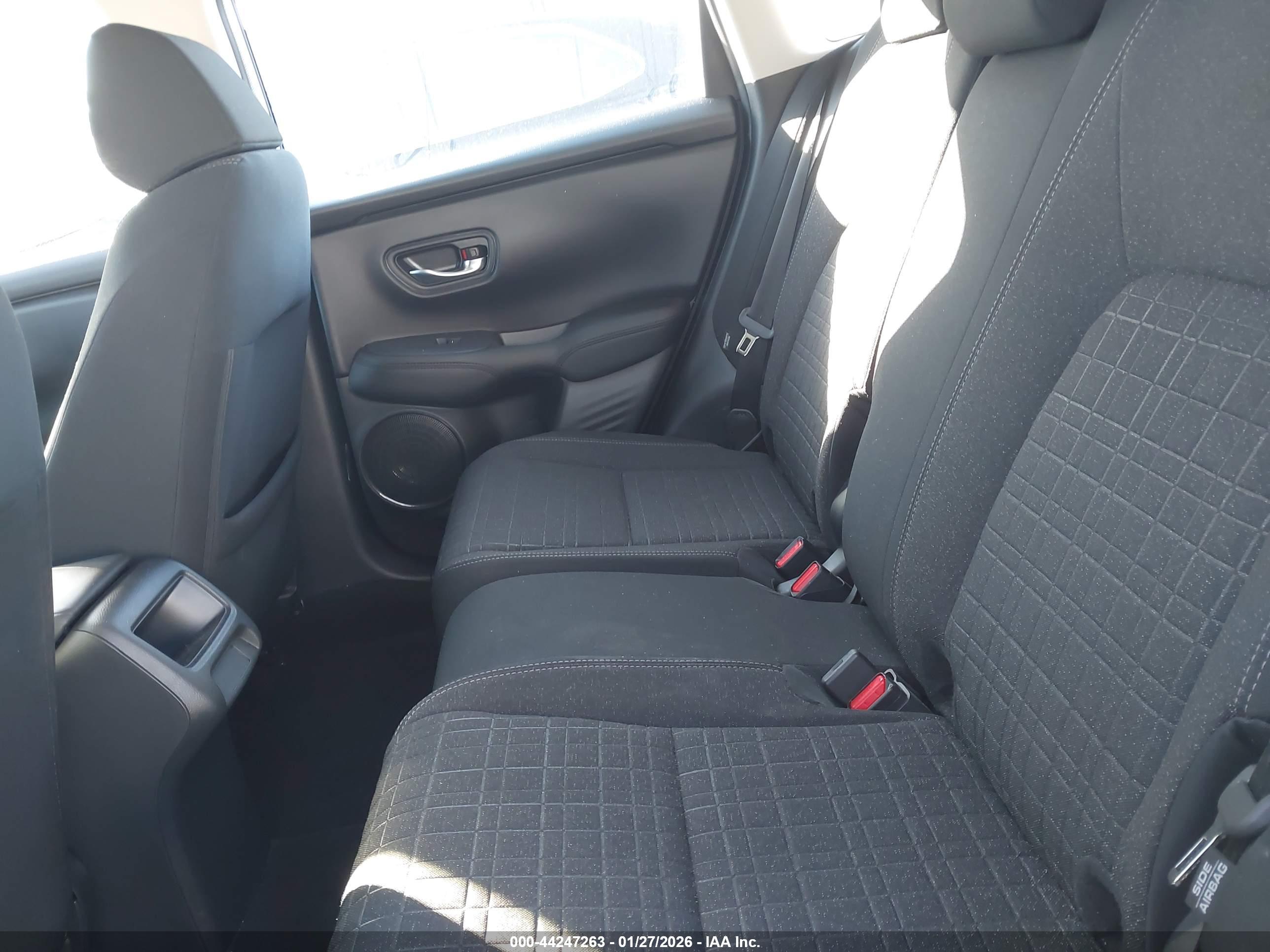 HONDA HR-V image 8
