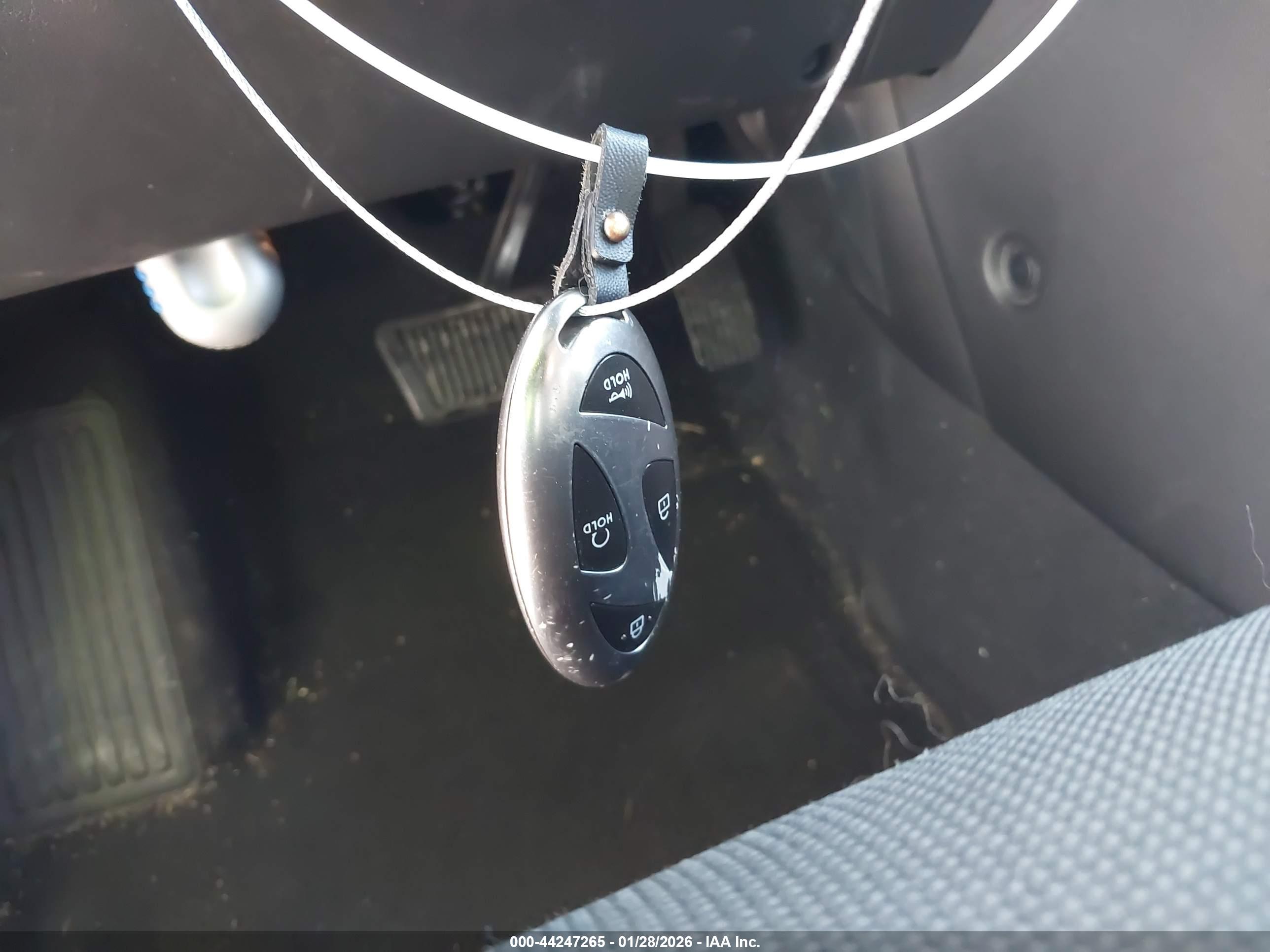 HYUNDAI KONA image 11