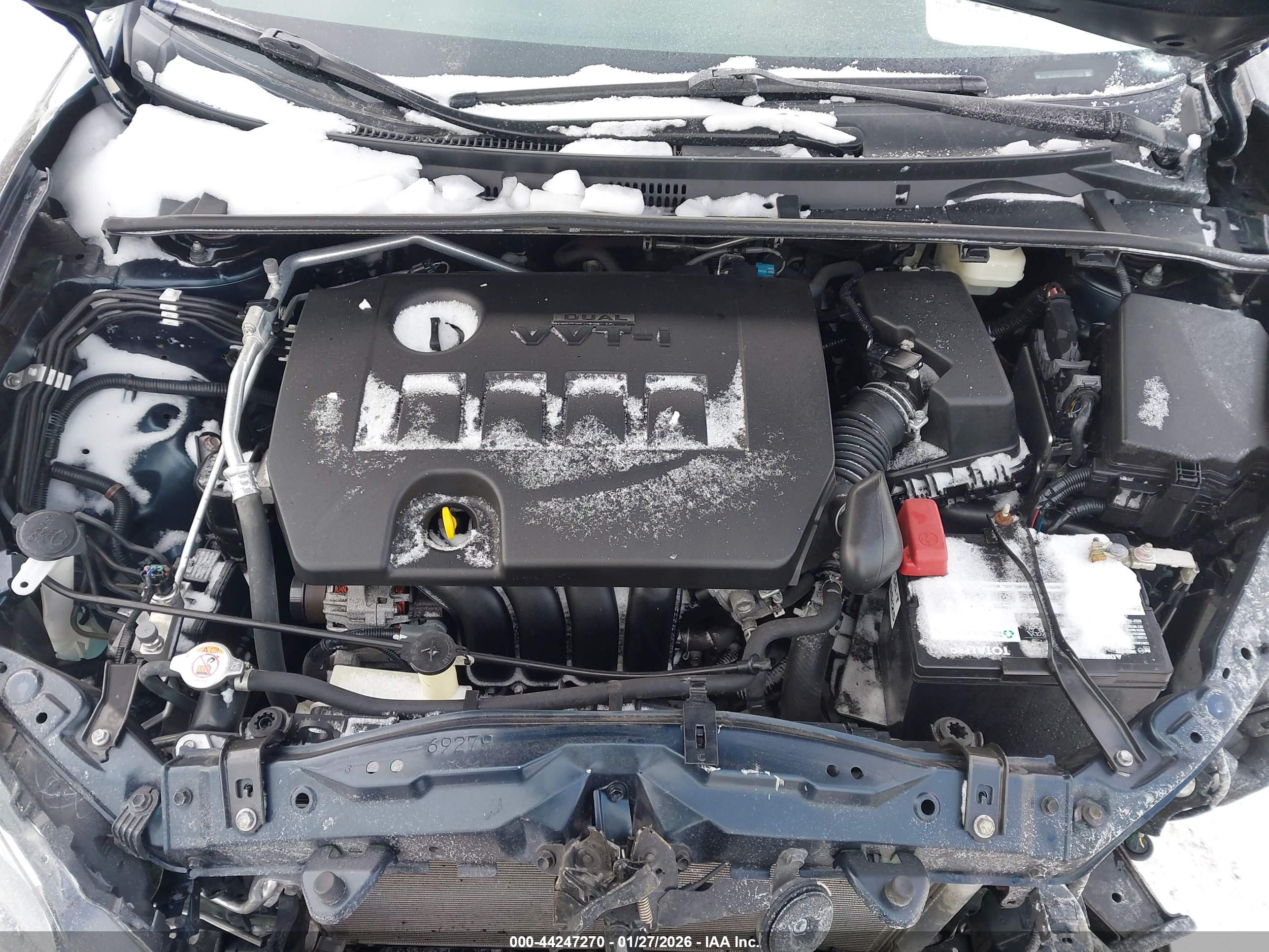 TOYOTA COROLLA image 10