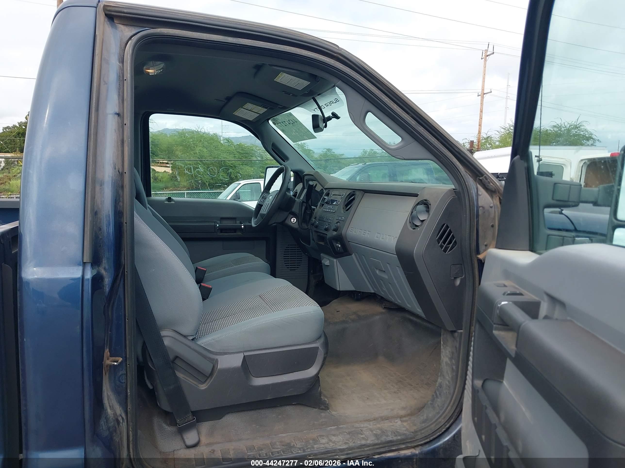 FORD F-250 image 5
