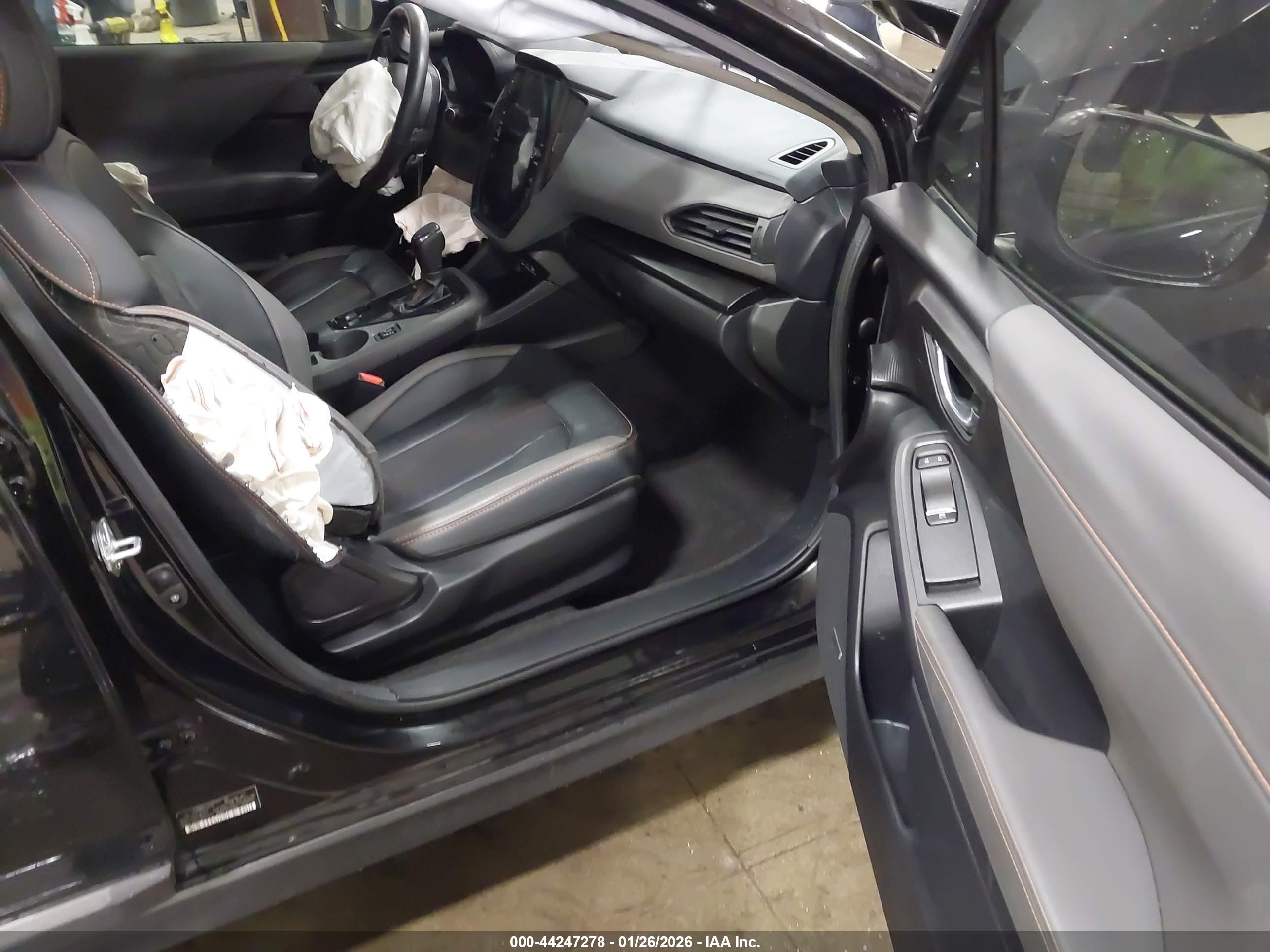 SUBARU CROSSTREK image 5