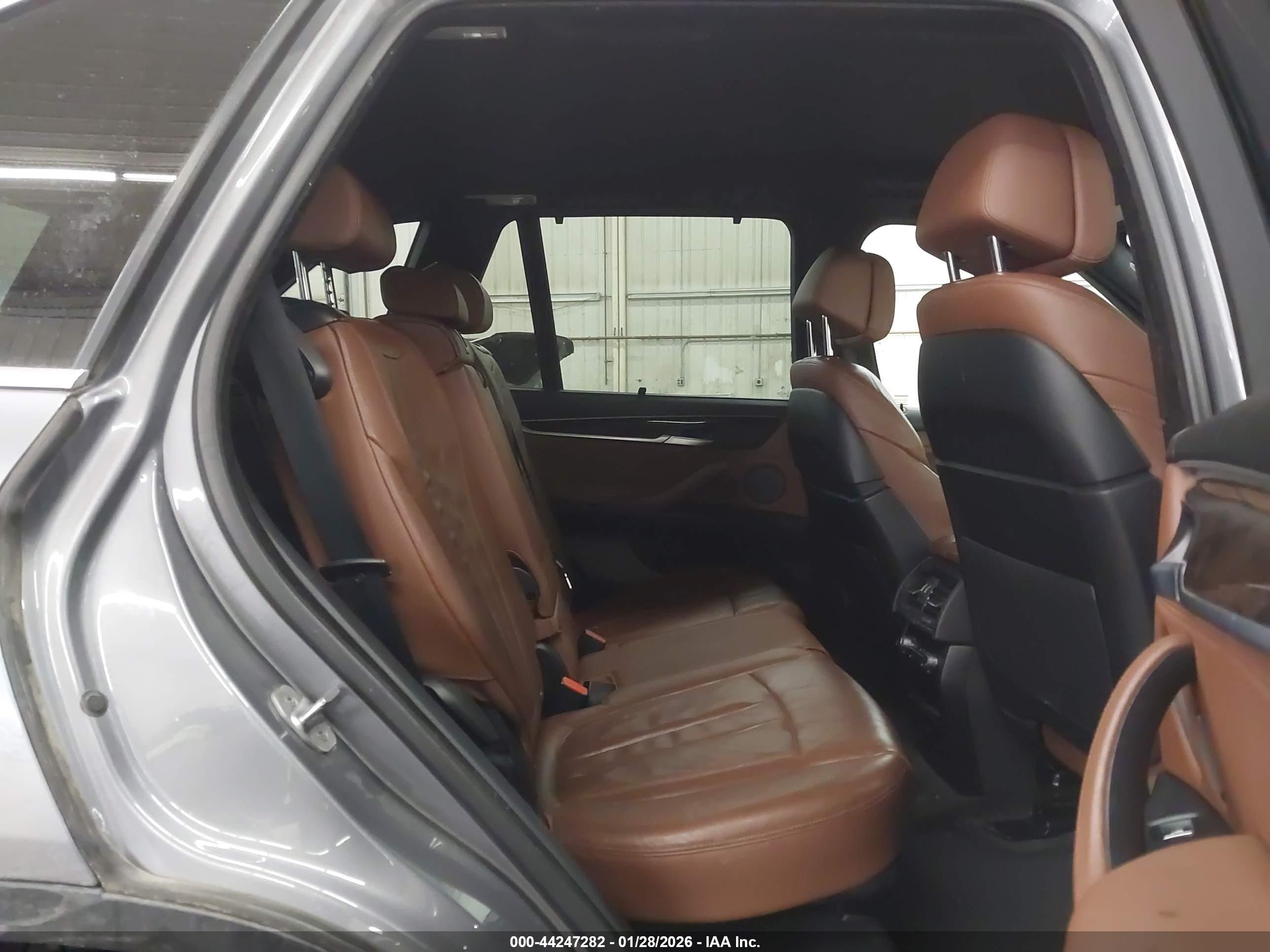 BMW X5 image 8