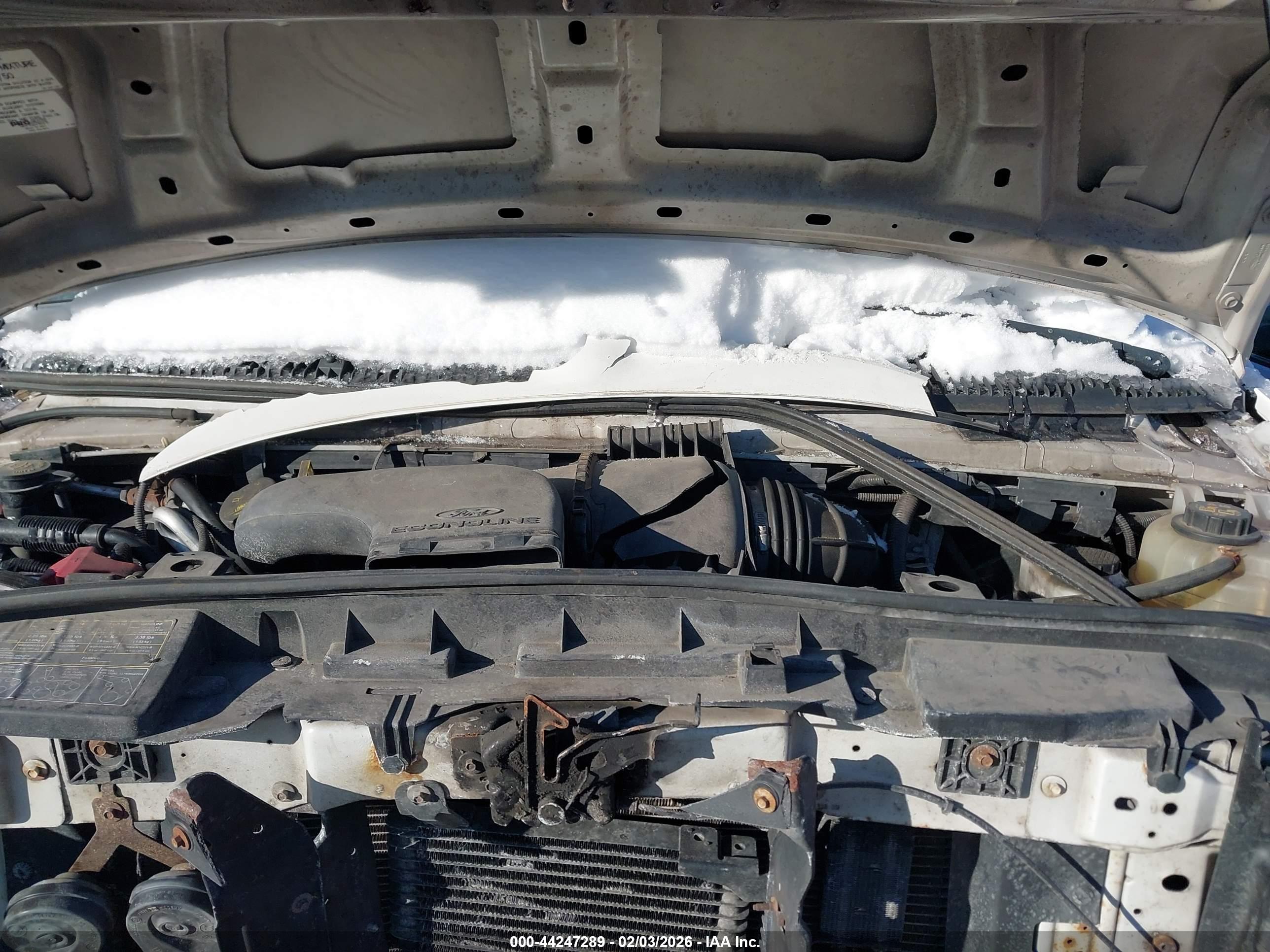 FORD E-150 image 10