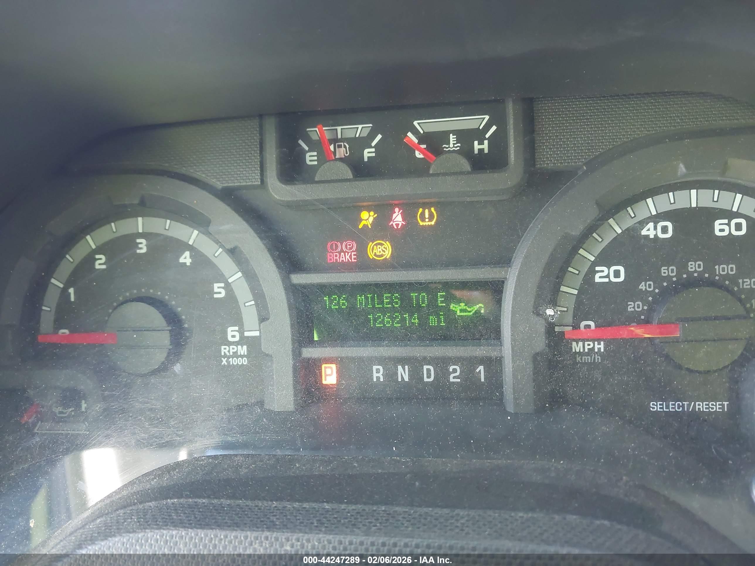FORD E-150 image 7