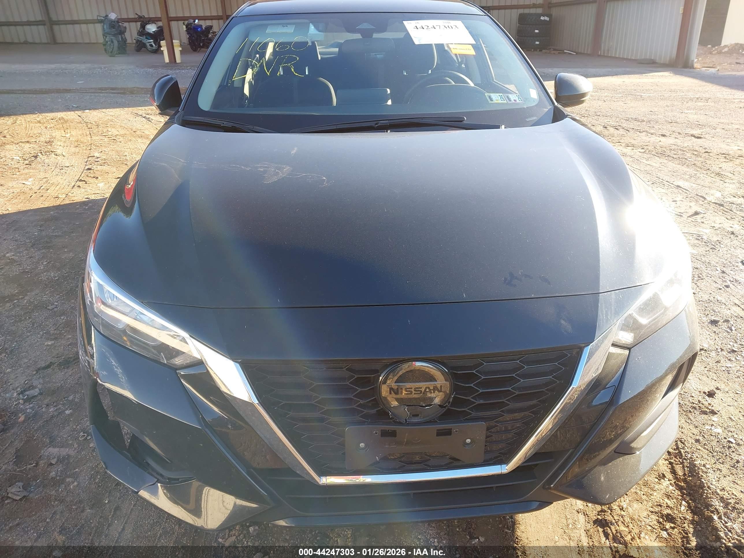 NISSAN SENTRA image 6